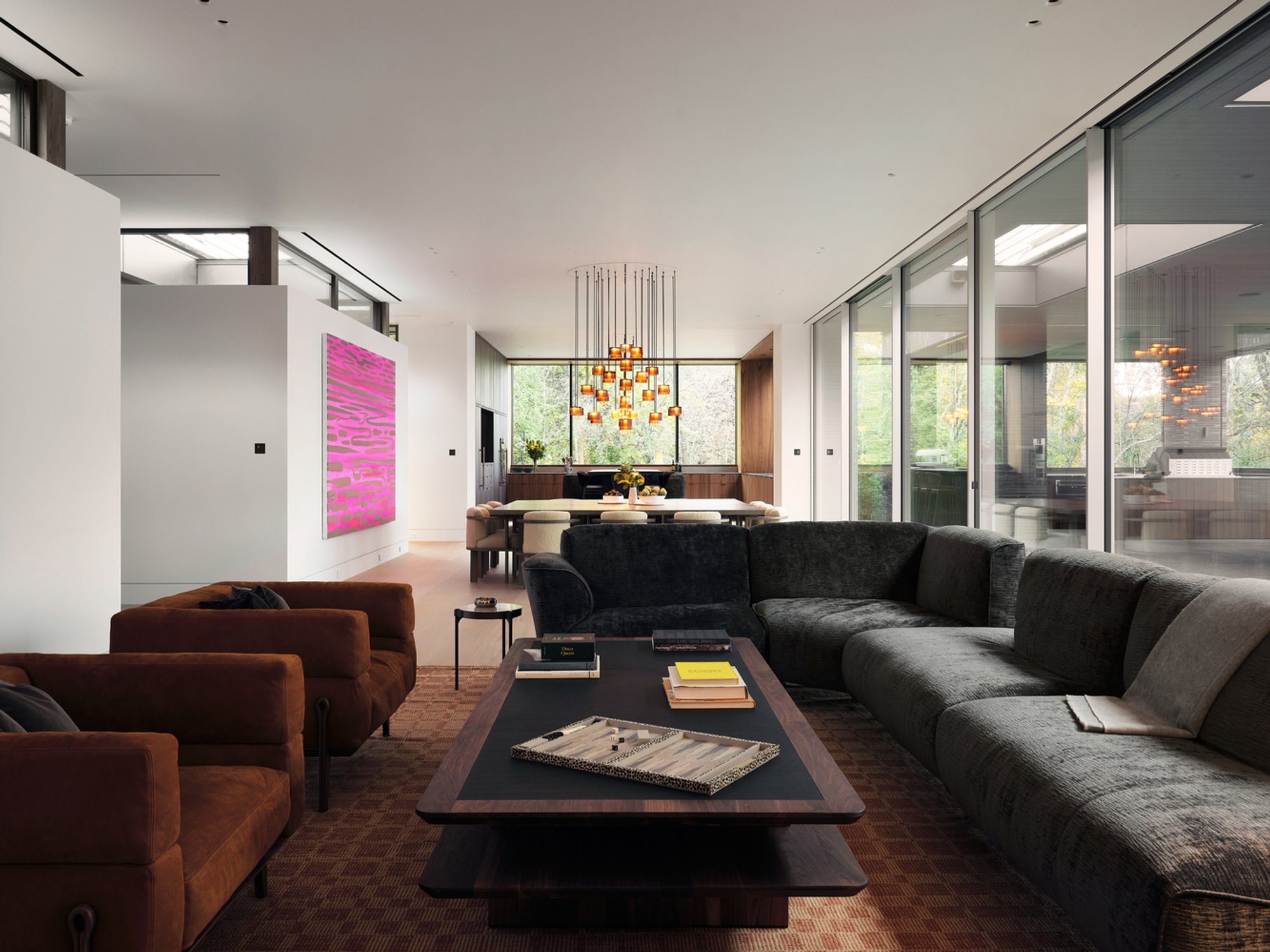 Lakeside Luxury Residence: The Architectural Brilliance of Atelier Échelle’s Lakeside Gallery Residence