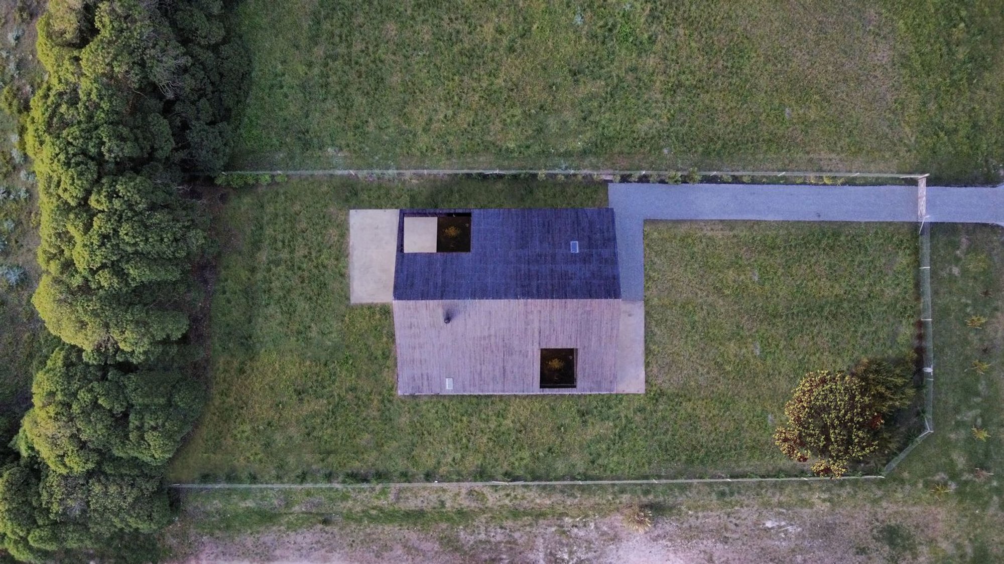 Chapadmalal House by Nicolas Pinto da Mota & Victoria Falcon