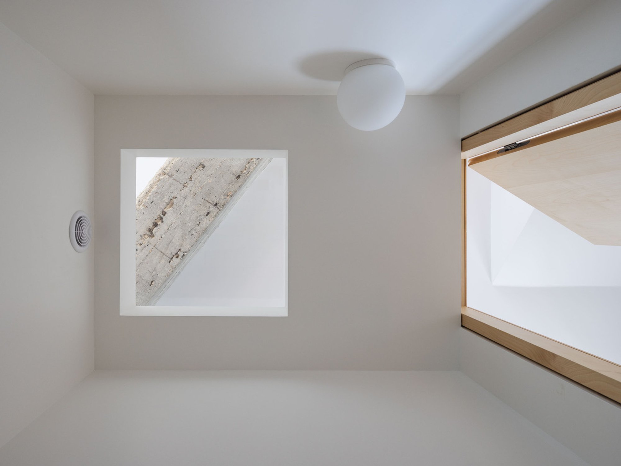 Modern Apartment Design: A Look at Apartment Z by Grau Architects