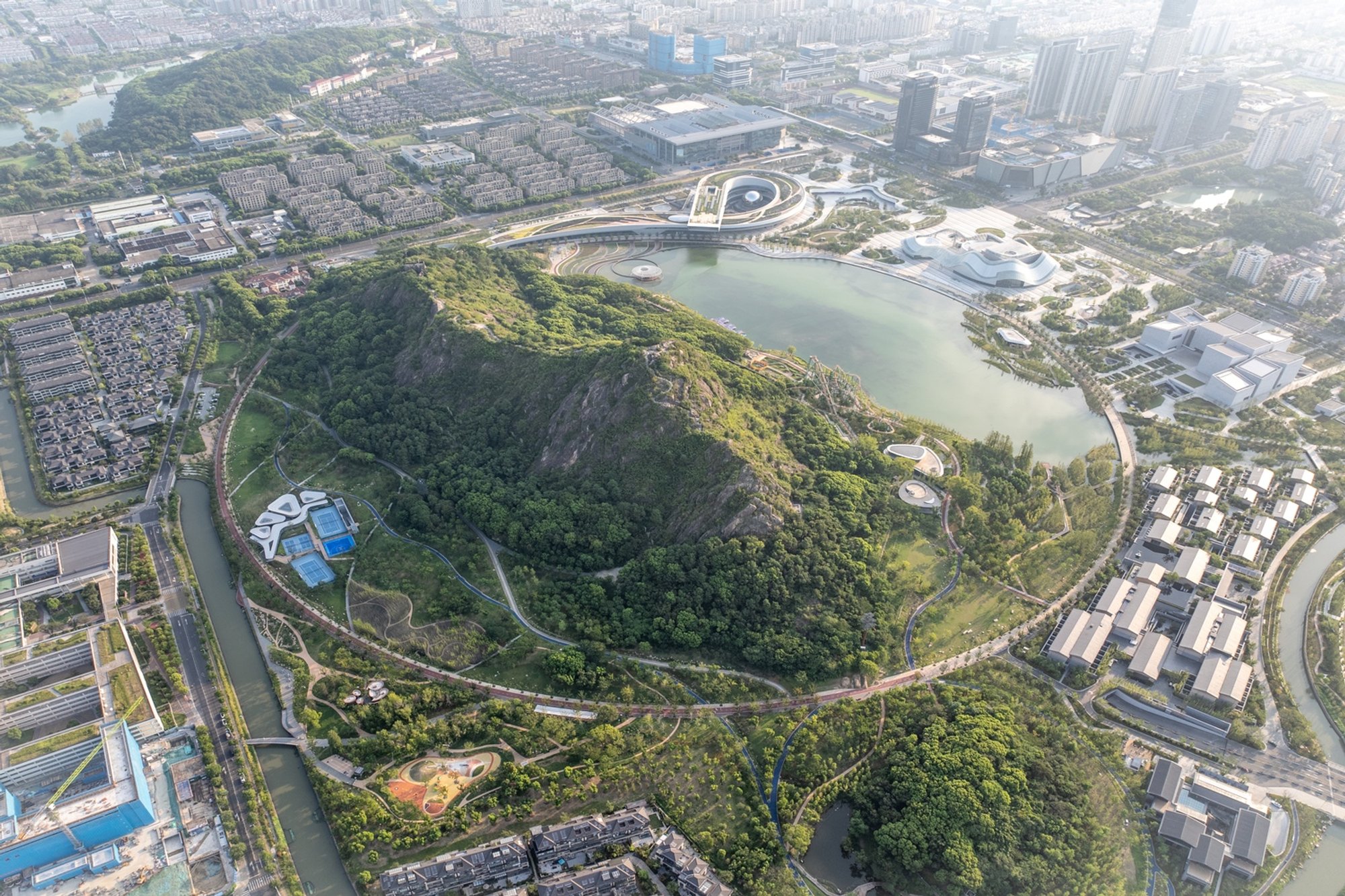 Lion Mountain Park: A Landmark Revitalized by TLS Landscape Architecture