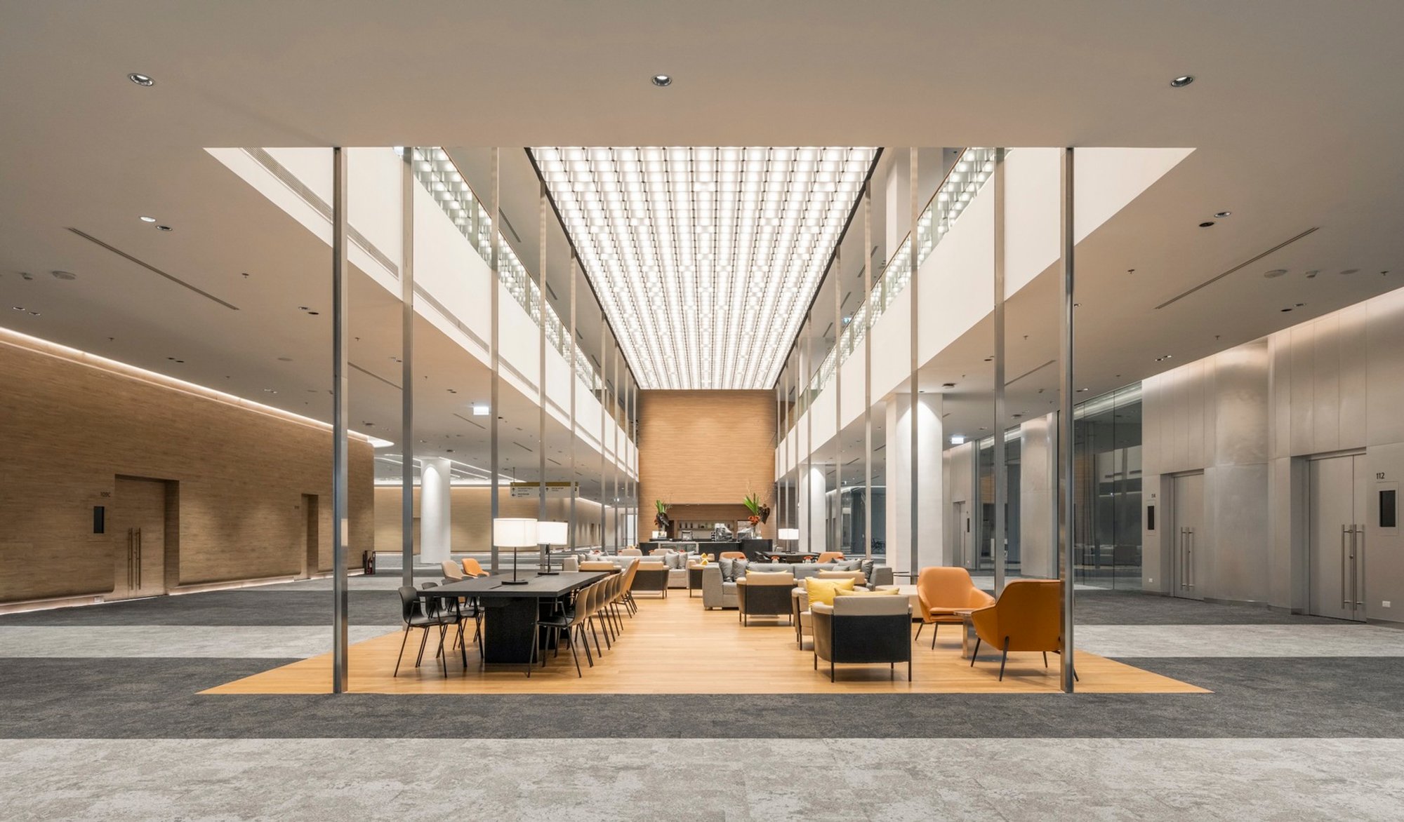 Queen Sirikit National Convention Center: A Fusion of Thai Heritage and Modern Architecture