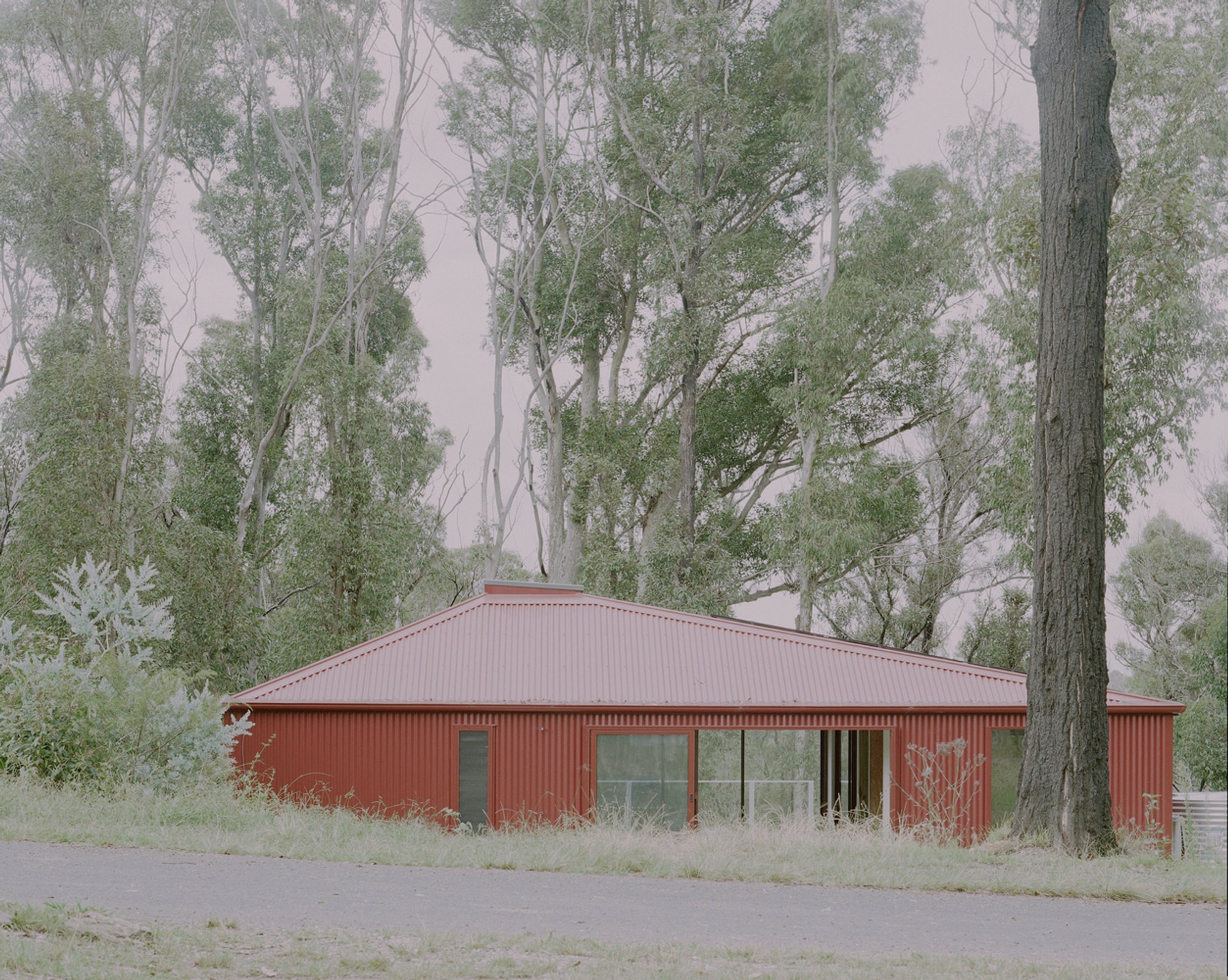 Bushfire Resilient House Design in Australia: Rosedale House by Scale Architecture