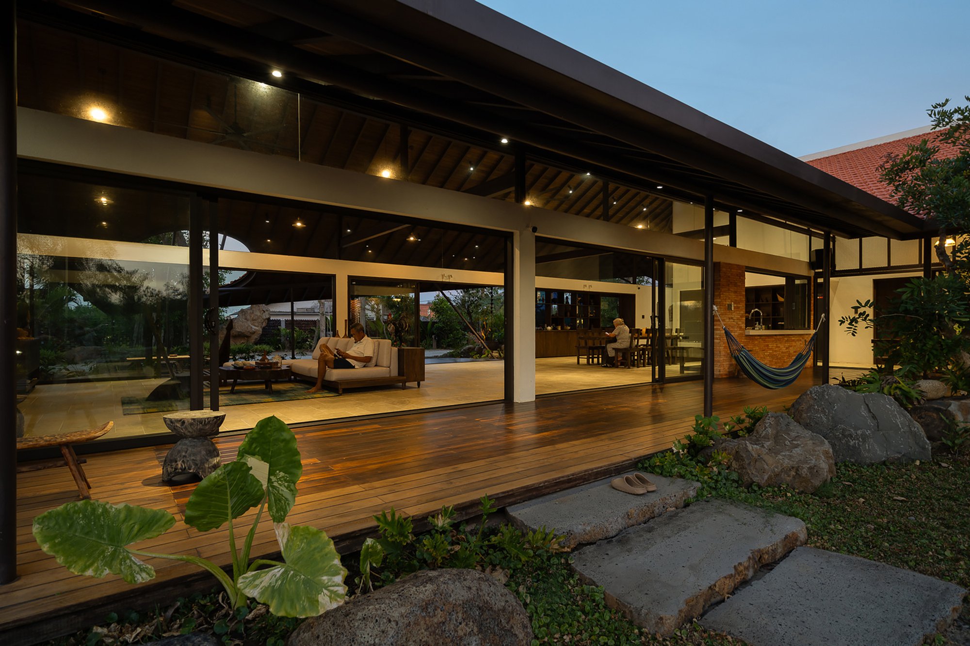Casa Blanca Garden: A Tranquil Mekong Garden House
