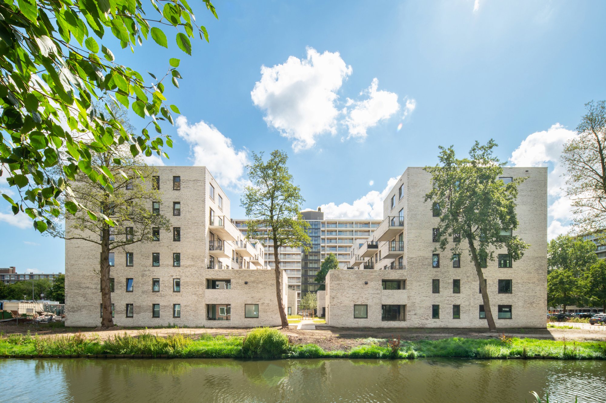 Palladio Residential Complex by V8 Architects: A Modern Approach to Urban Living in Rotterdam