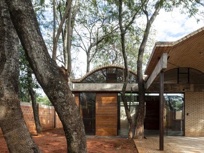 Tatakua House by Rcubo: A Fusion of Tradition and Sustainability