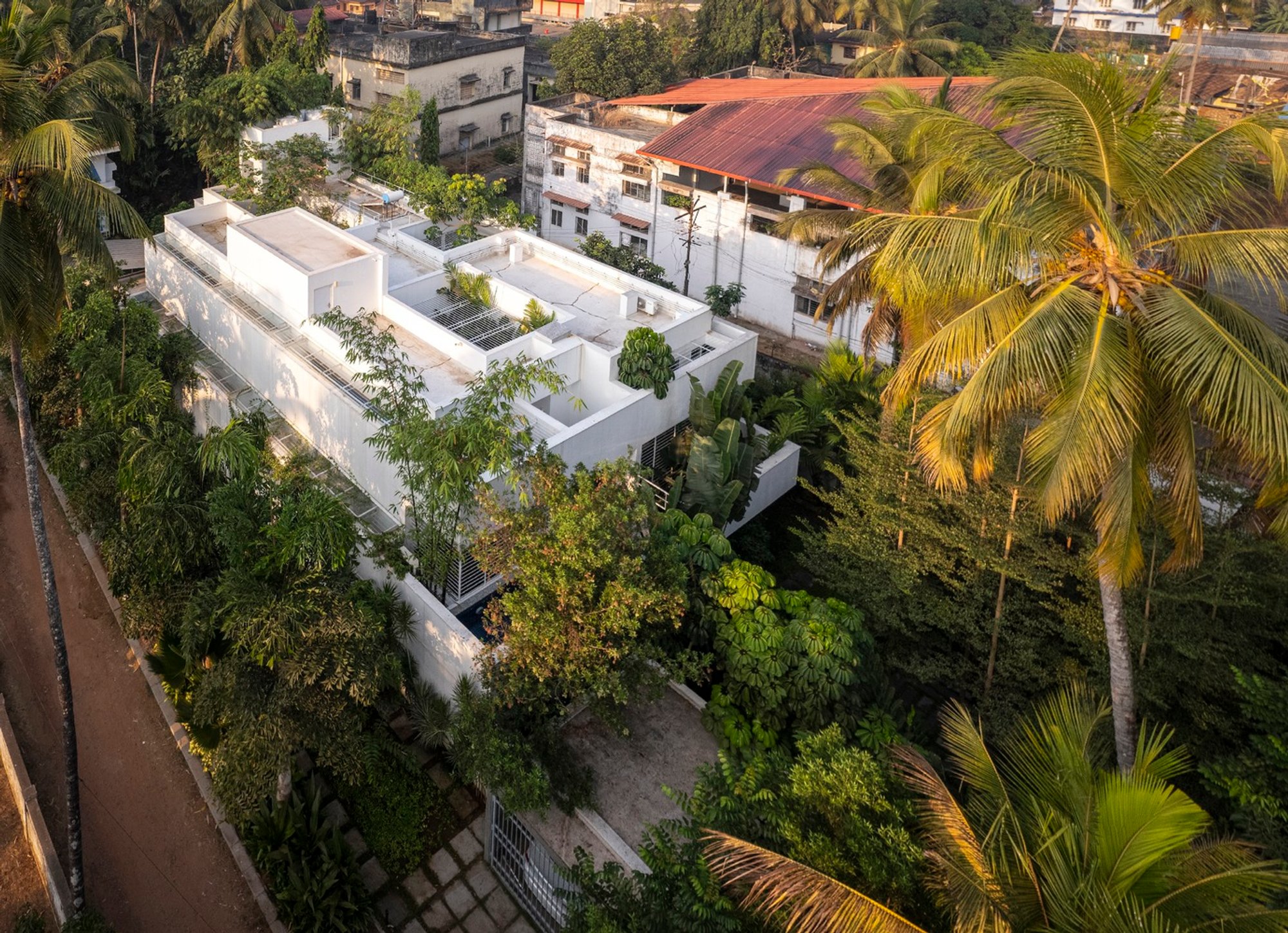 Veiled House by Gaurav Roy Choudhury Architects (GRCA): A Blend of Privacy, Architecture, and Nature in Kundapura