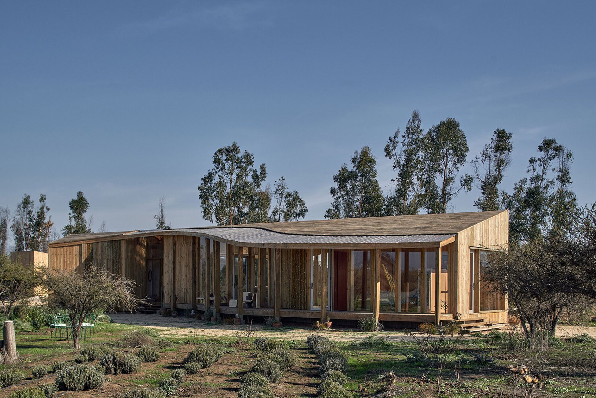 Sustainable Wooden House: The Organic Architecture of LUM House