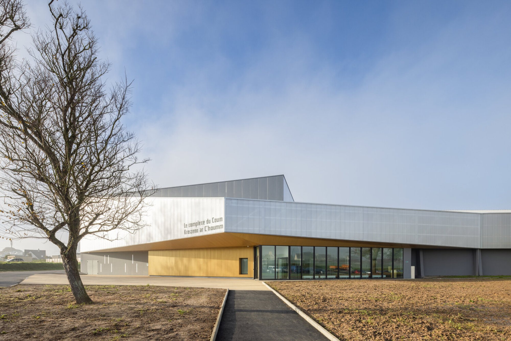 Salle du Coum Sports Complex Renovation by ENO Architectes