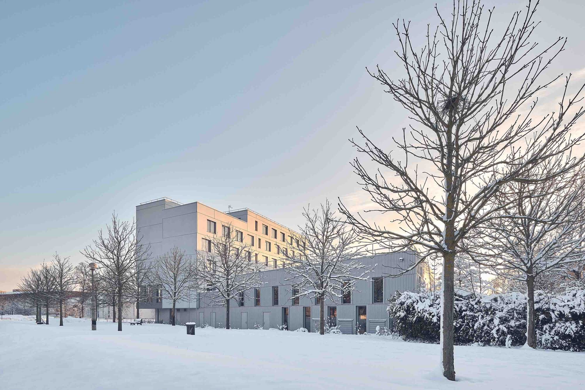 Compagnons du Devoir Apprentices Training Center by Atelier Téqui Architects