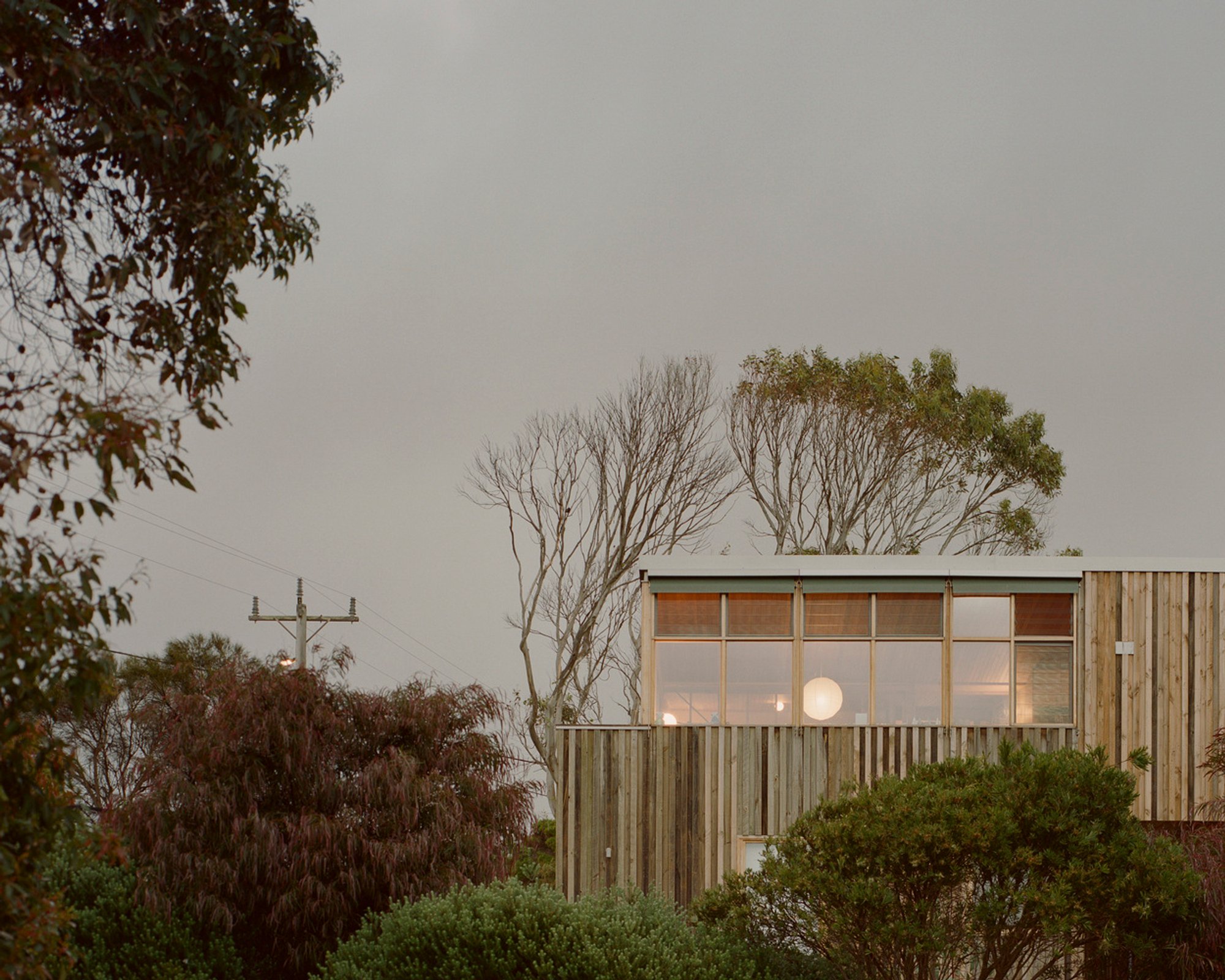 Hollywood House – Oscar Sainsbury Architects + Insider / Outsider
