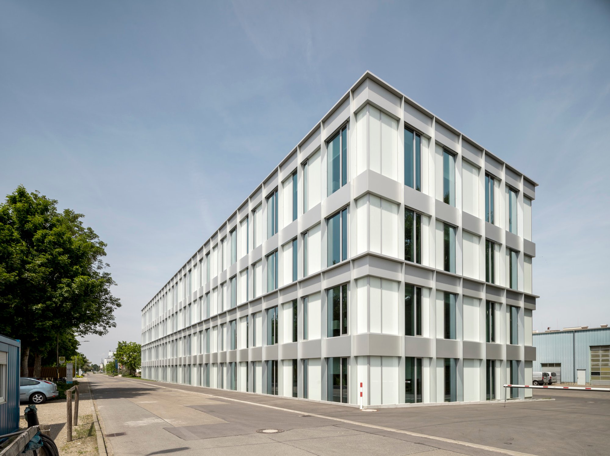 Uhlmann Office Building by Barkow Leibinger + Kinzo