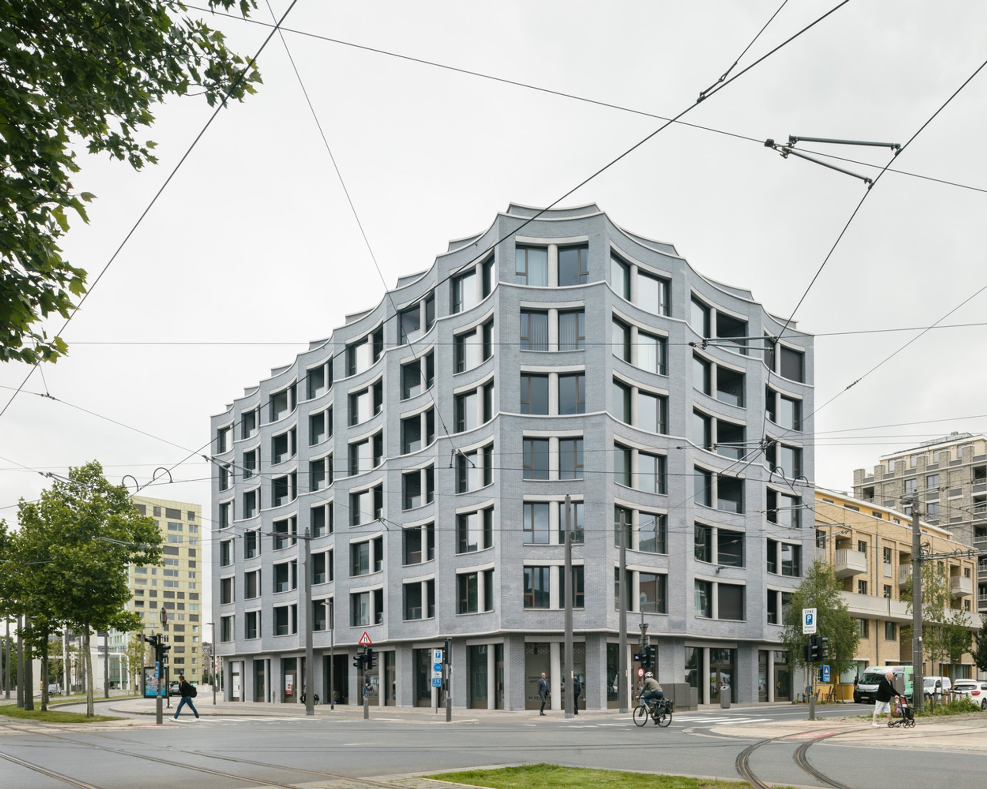 Cadix Palazzo Apartments by Bovenbouw – Modern Residential Architecture in Antwerp