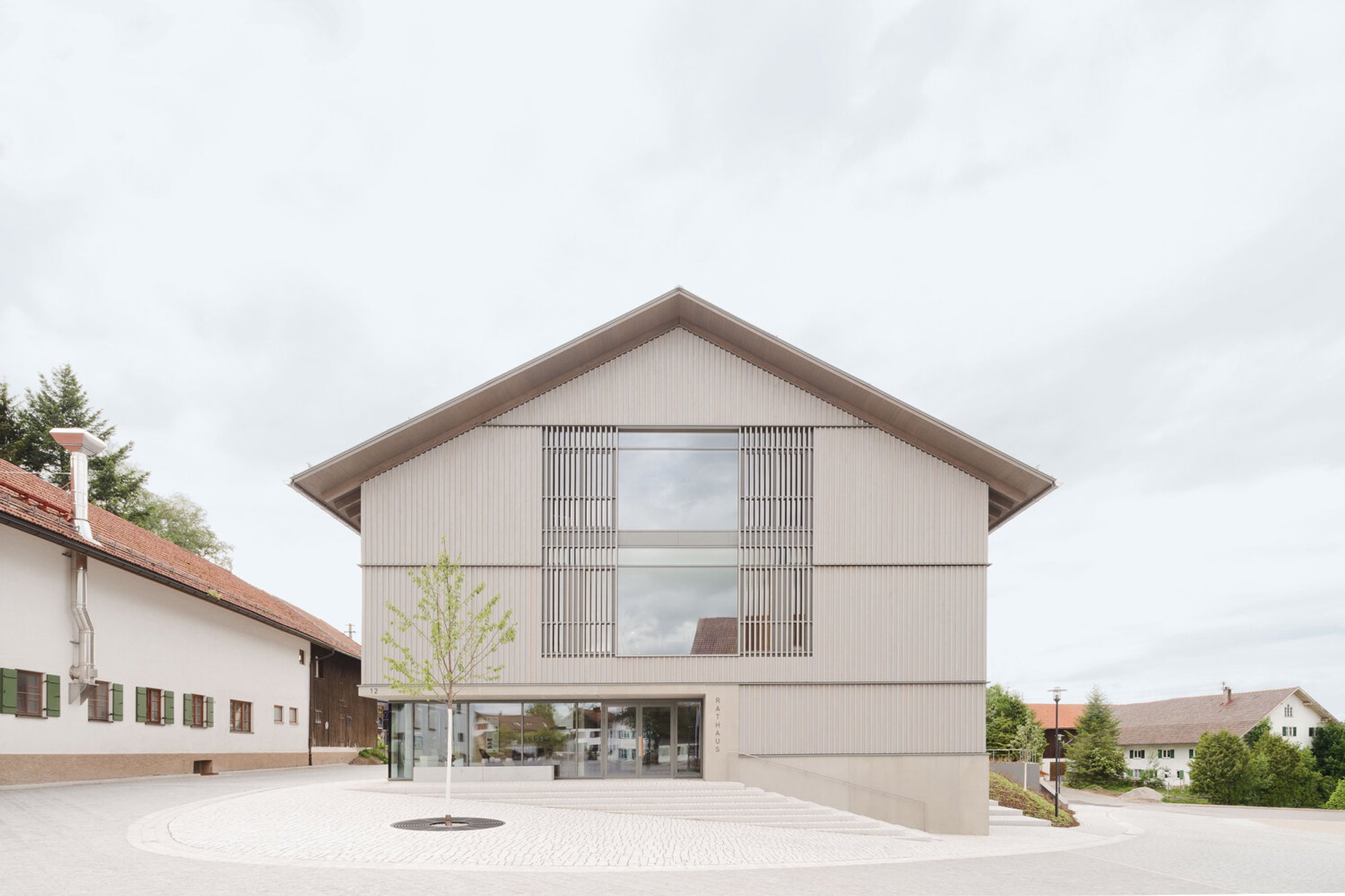Oy-Mittelberg Town Hall by Muffler Architekten