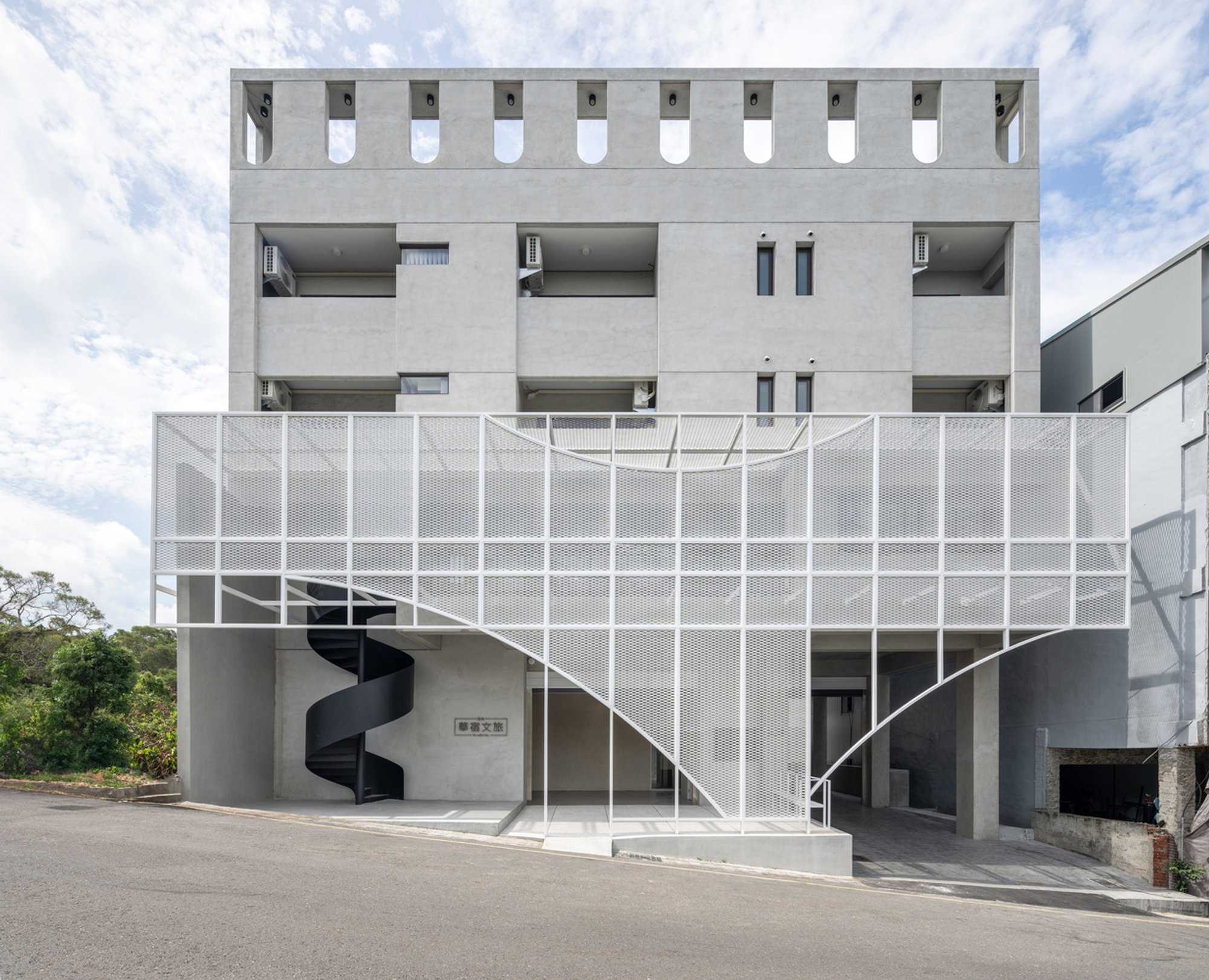 H.S. Inn by IN-Xian Design: Contemporary Hotel Design in Taiwan Rooted in Local Heritage