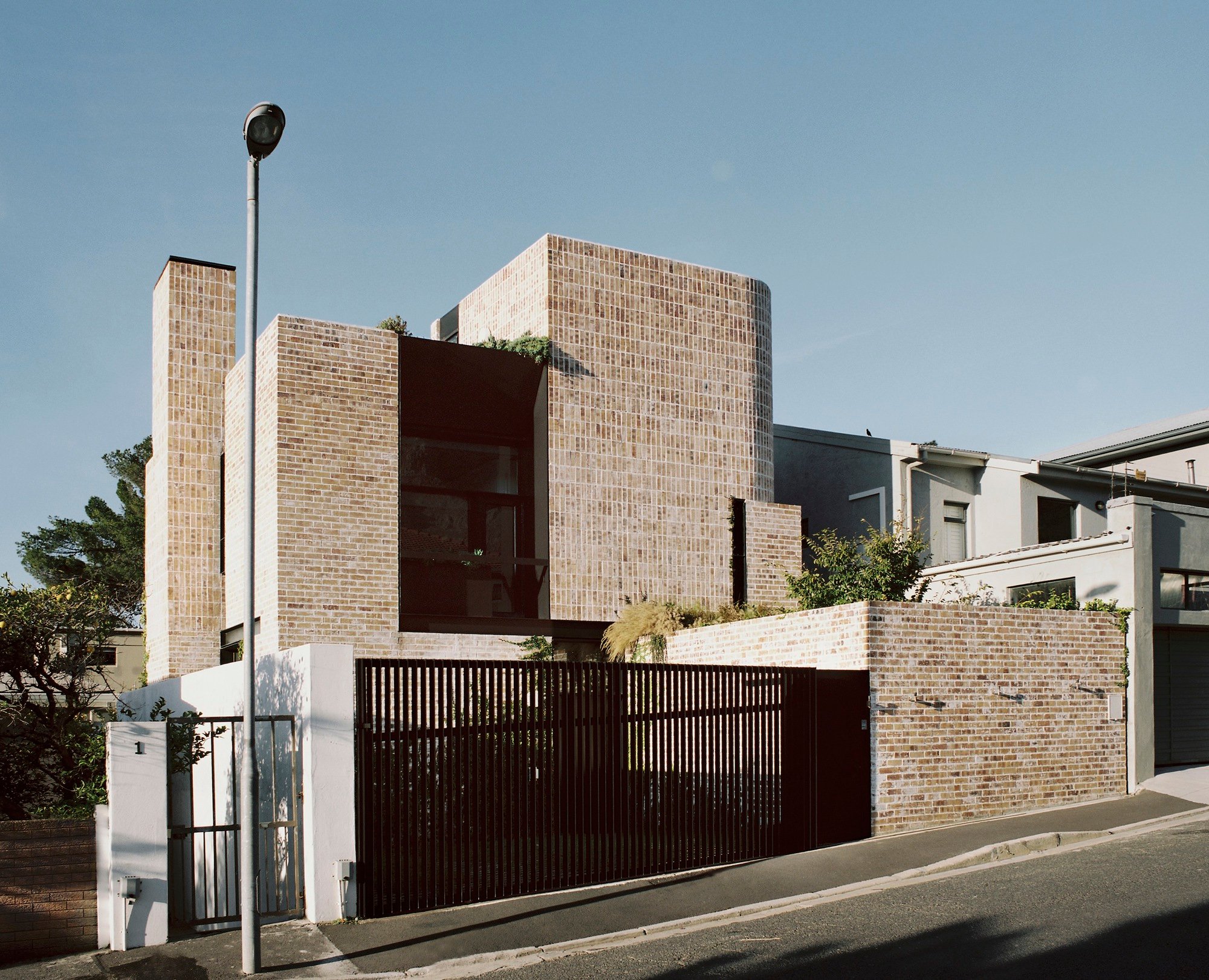 House Campbell by Michael Lumby Architecture – Small Yet Luxurious Cape Town Home