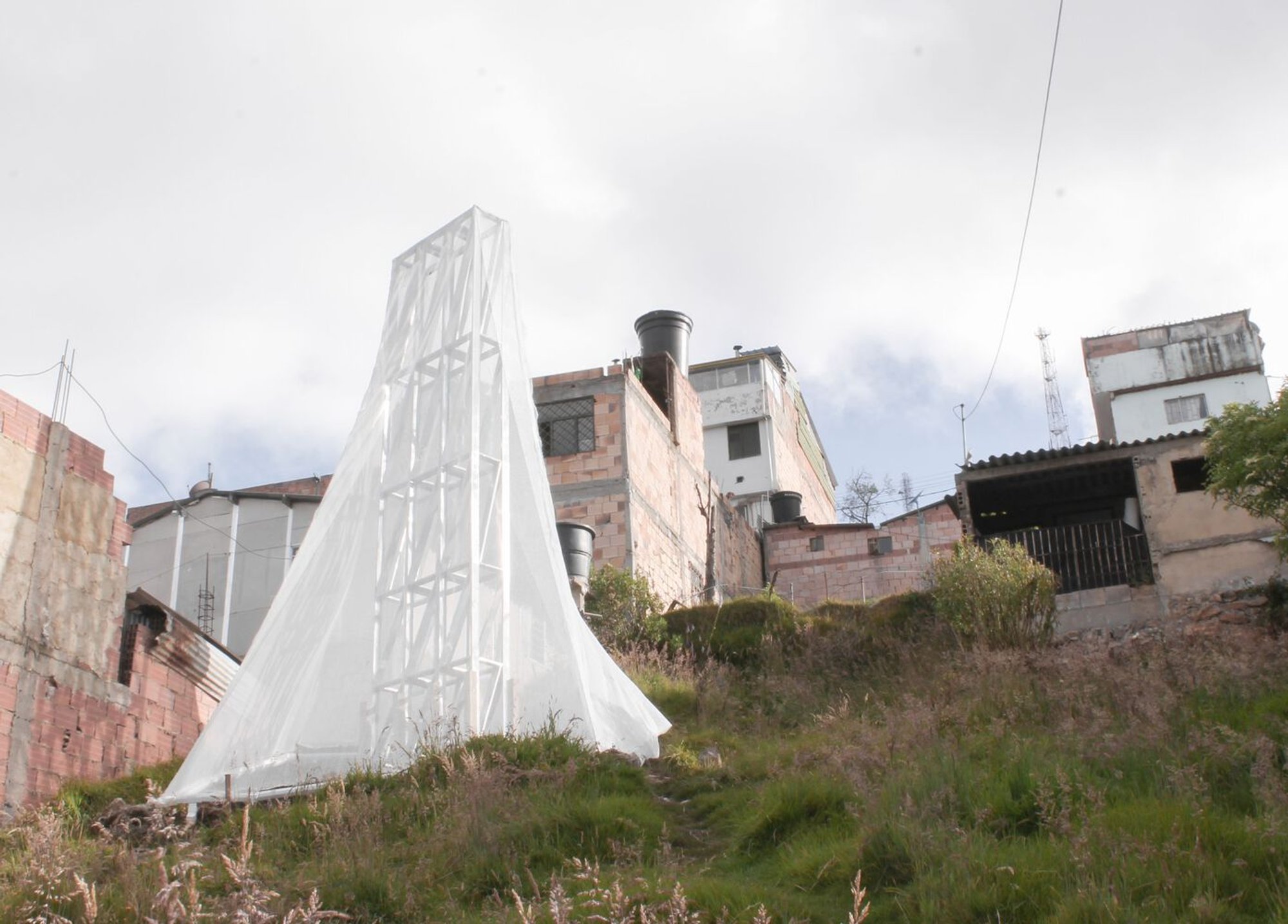 A Community-Built Fog Catcher in Bogotá: Innovation, Sustainability, and Empowerment