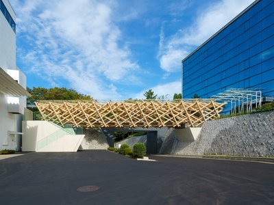 TAC.T BRIDGE by TAISEI DESIGN Planners Architects & Engineers