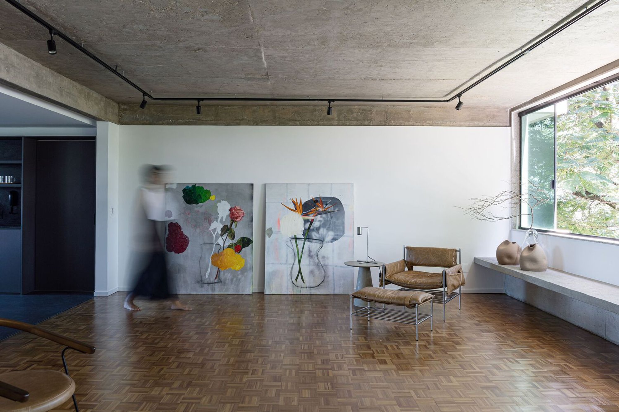 Carbon Apartment by CODA Arquitetura – Modern Apartment Renovation in Asa Norte, Brasília