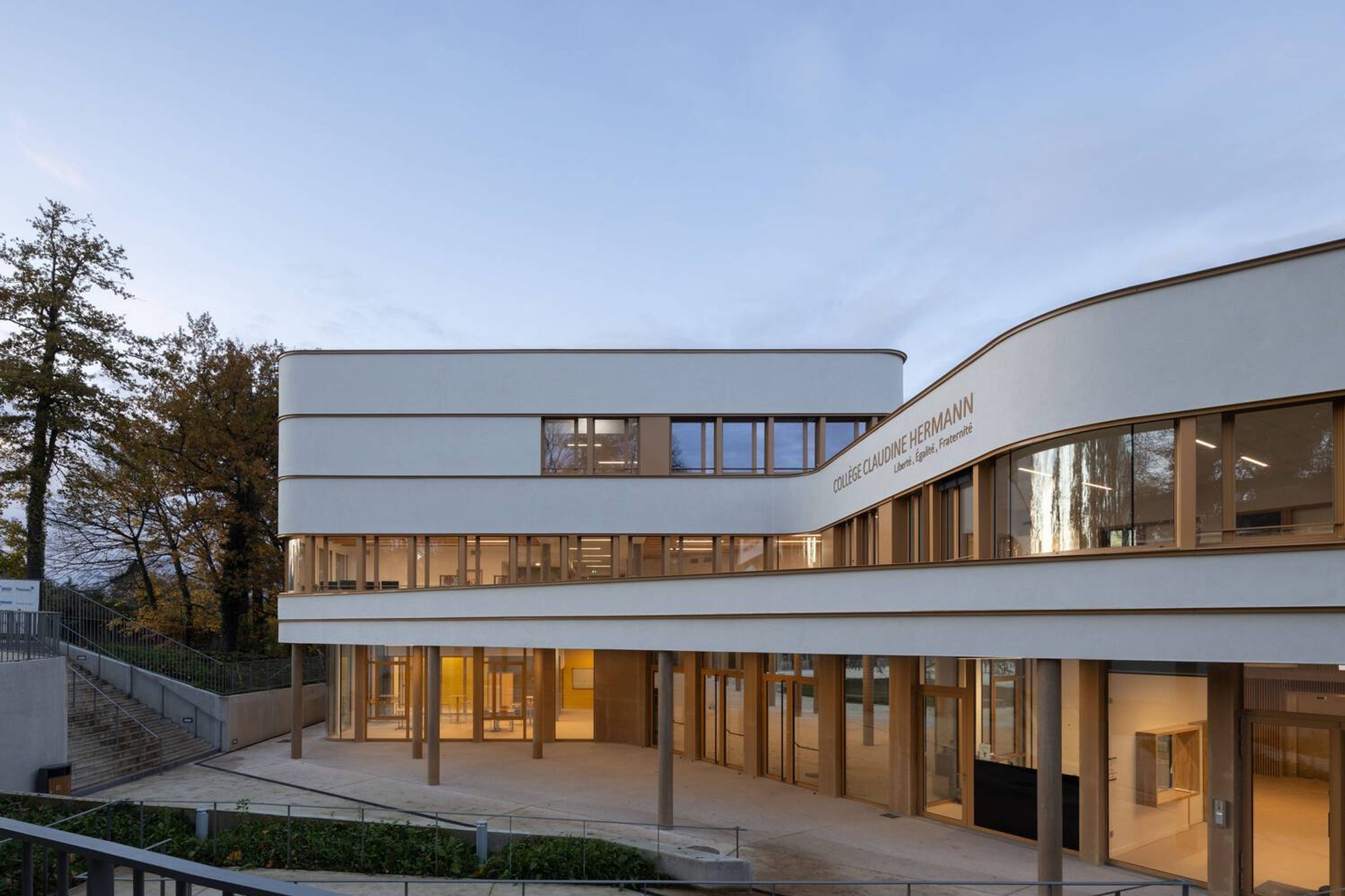 Claudine Hermann Secondary School by Ameller Dubois – Harmonizing Education and Nature in Massy, France