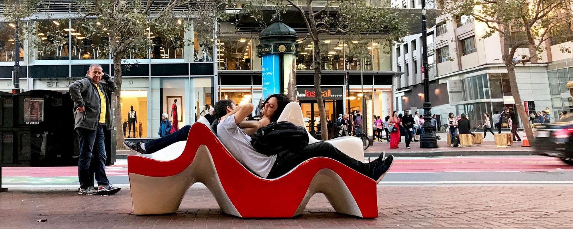 Pulse | Social Seating Structure