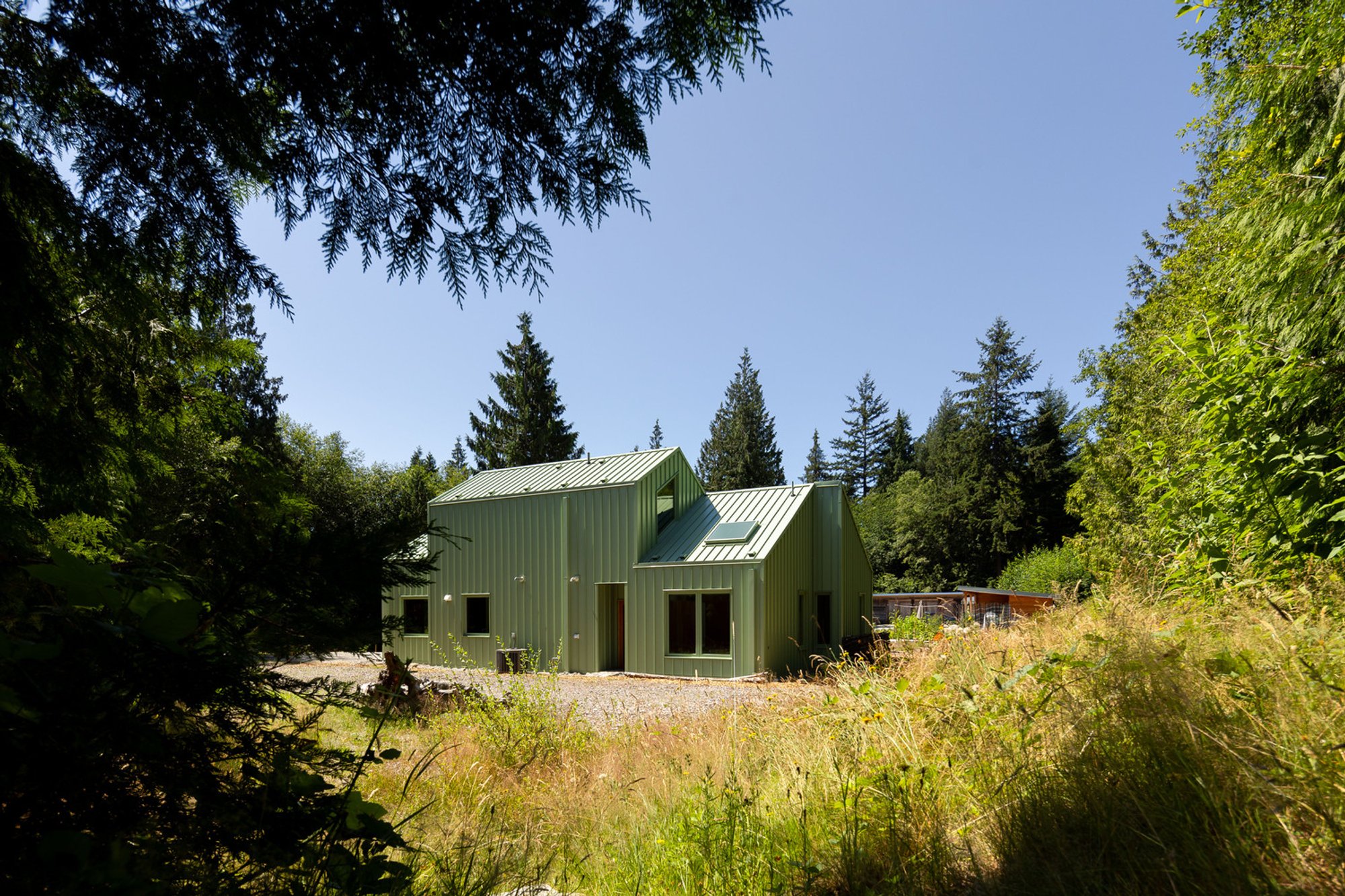 The Green House by Boniface Oleksiuk Politano Architects