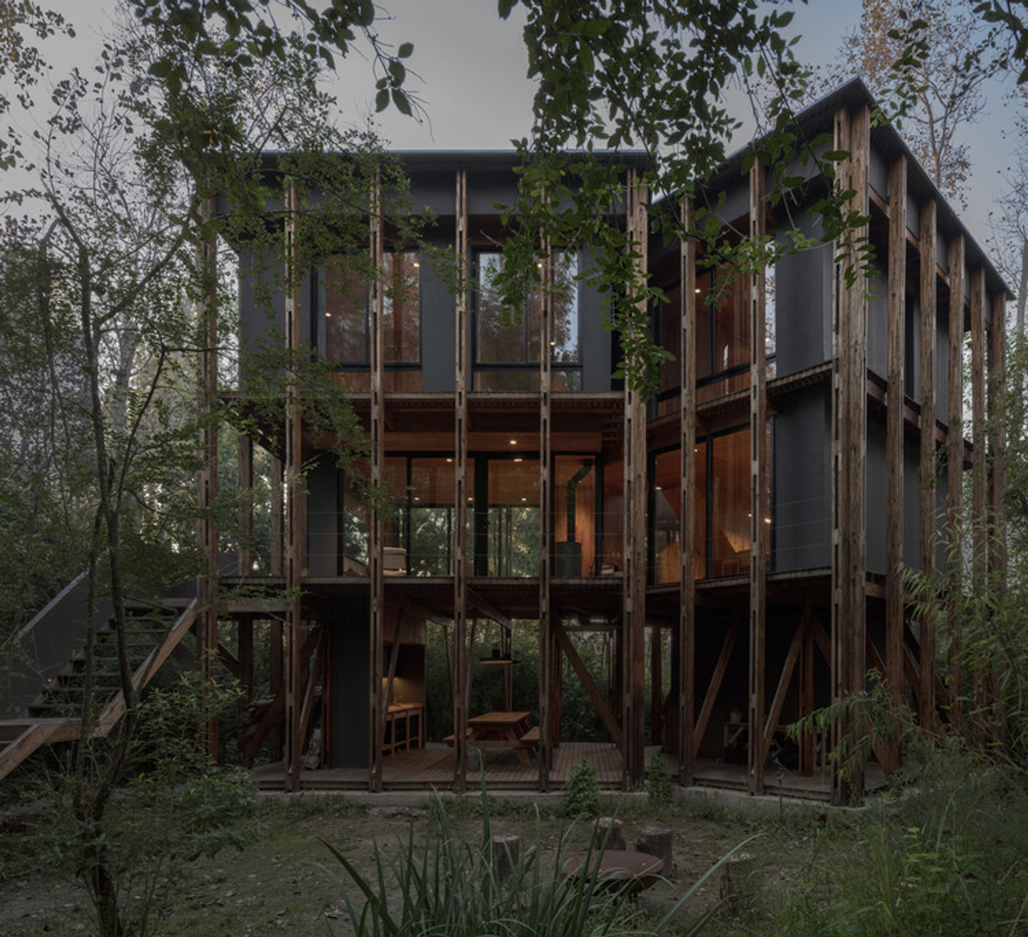 Cabin in the Buenos Aires Delta by Matías Cosenza Arquitecto – A Modern Refuge in the Heart of Nature