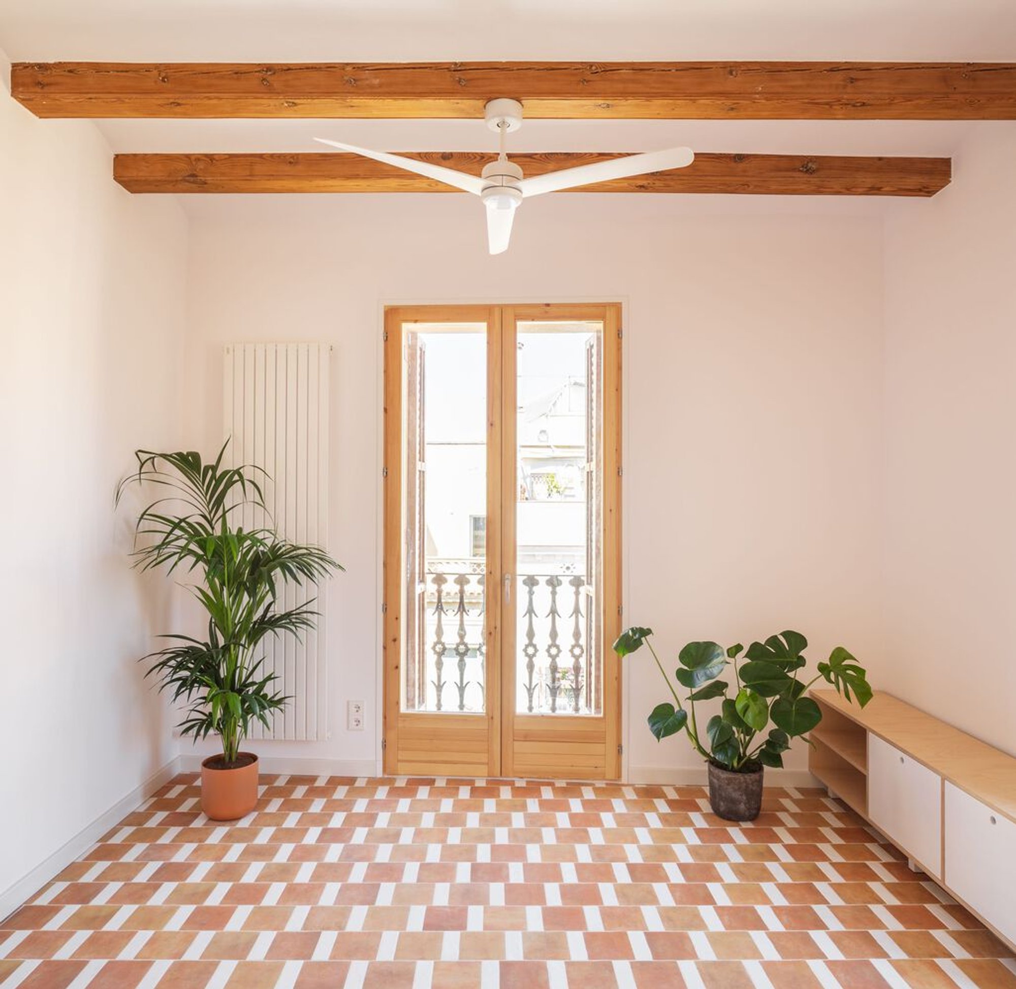 House Renovation in Gracia by Parramon + Tahull Arquitectes