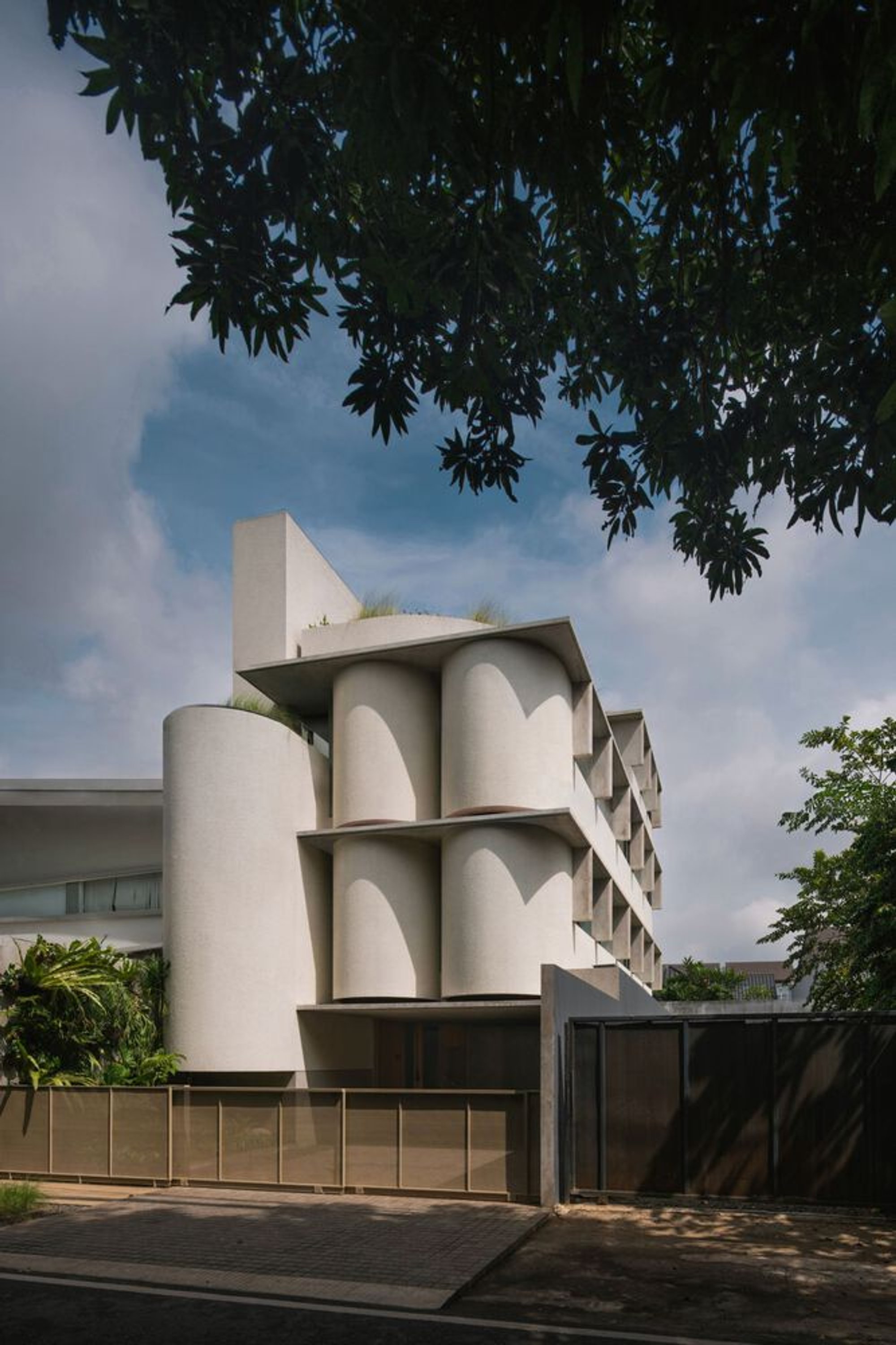 ABC Flats by Isso Architects: Innovative Co-Housing in South Jakarta