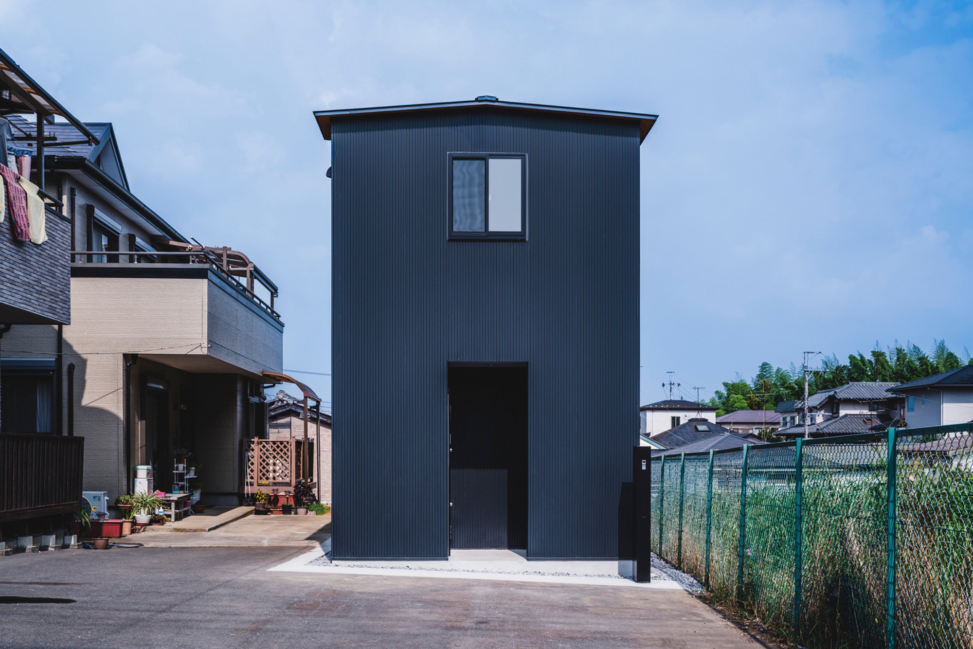 The House Apart by IGArchitects: A Contemporary Hanare in Chiba, Japan