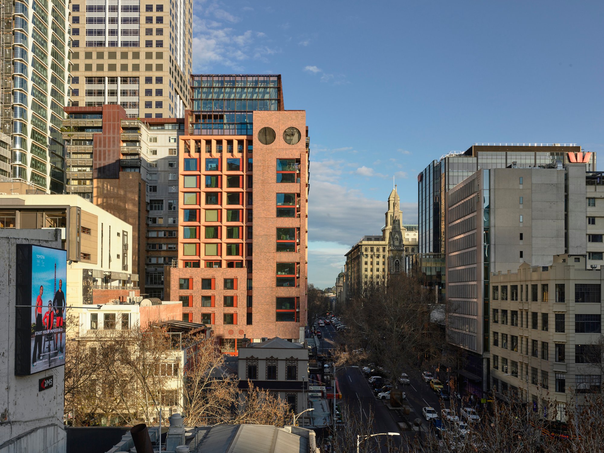 Melbourne Place Hotel – Kennedy Nolan Architects | Boutique Luxury Hotel in Melbourne CBD