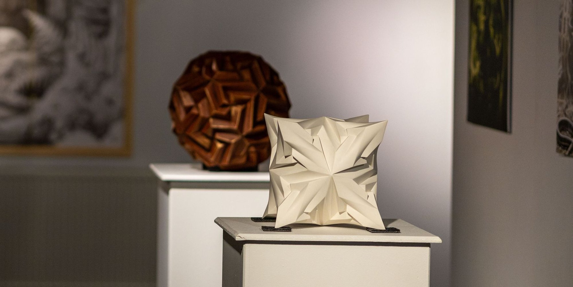 Polyhedra Sculpture: Redefining Parametric Art in Architecture