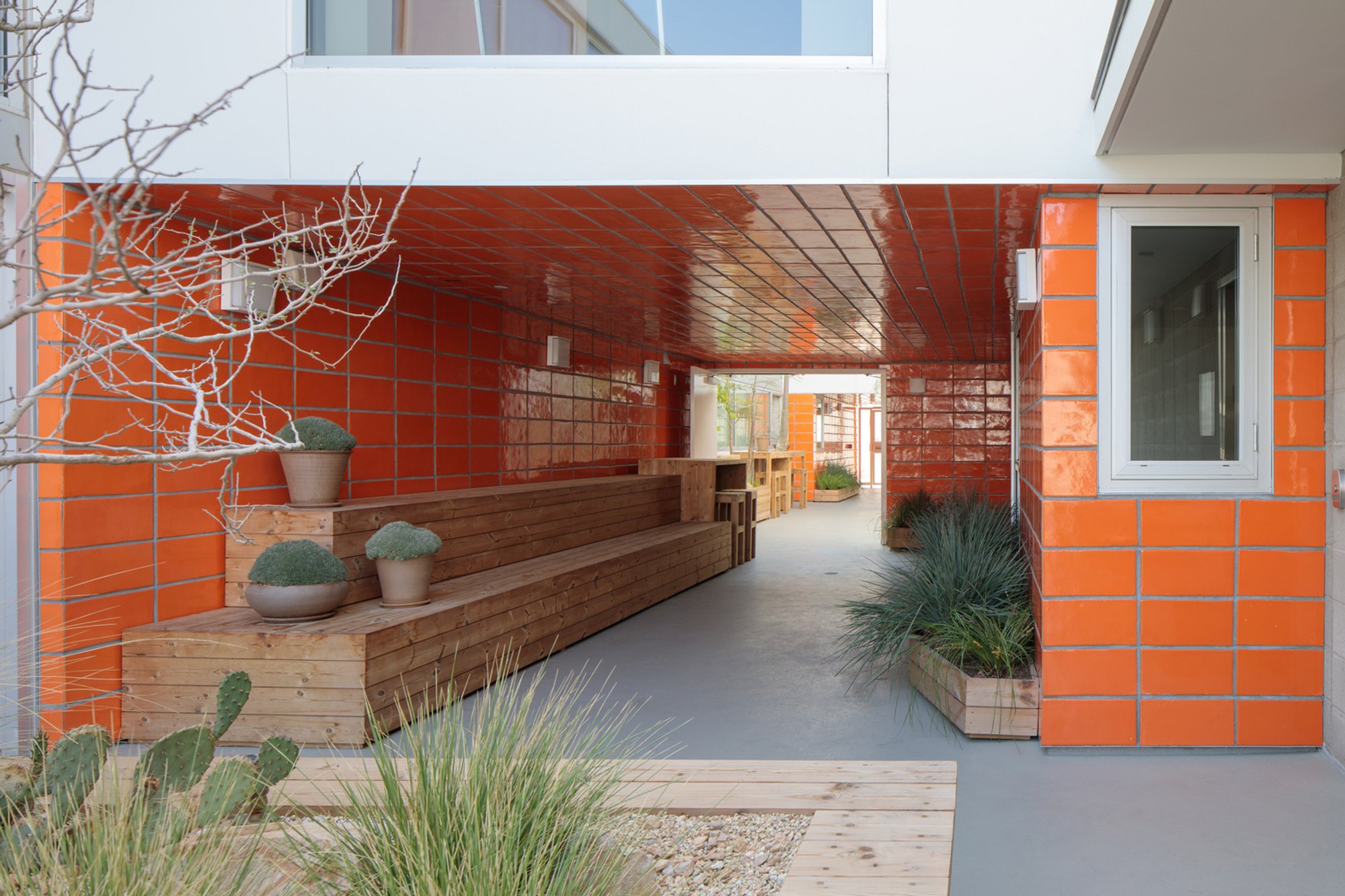 Venice Lofts by Subtila + Kor Projects – Contemporary Coastal Live-Work Apartments in Los Angeles