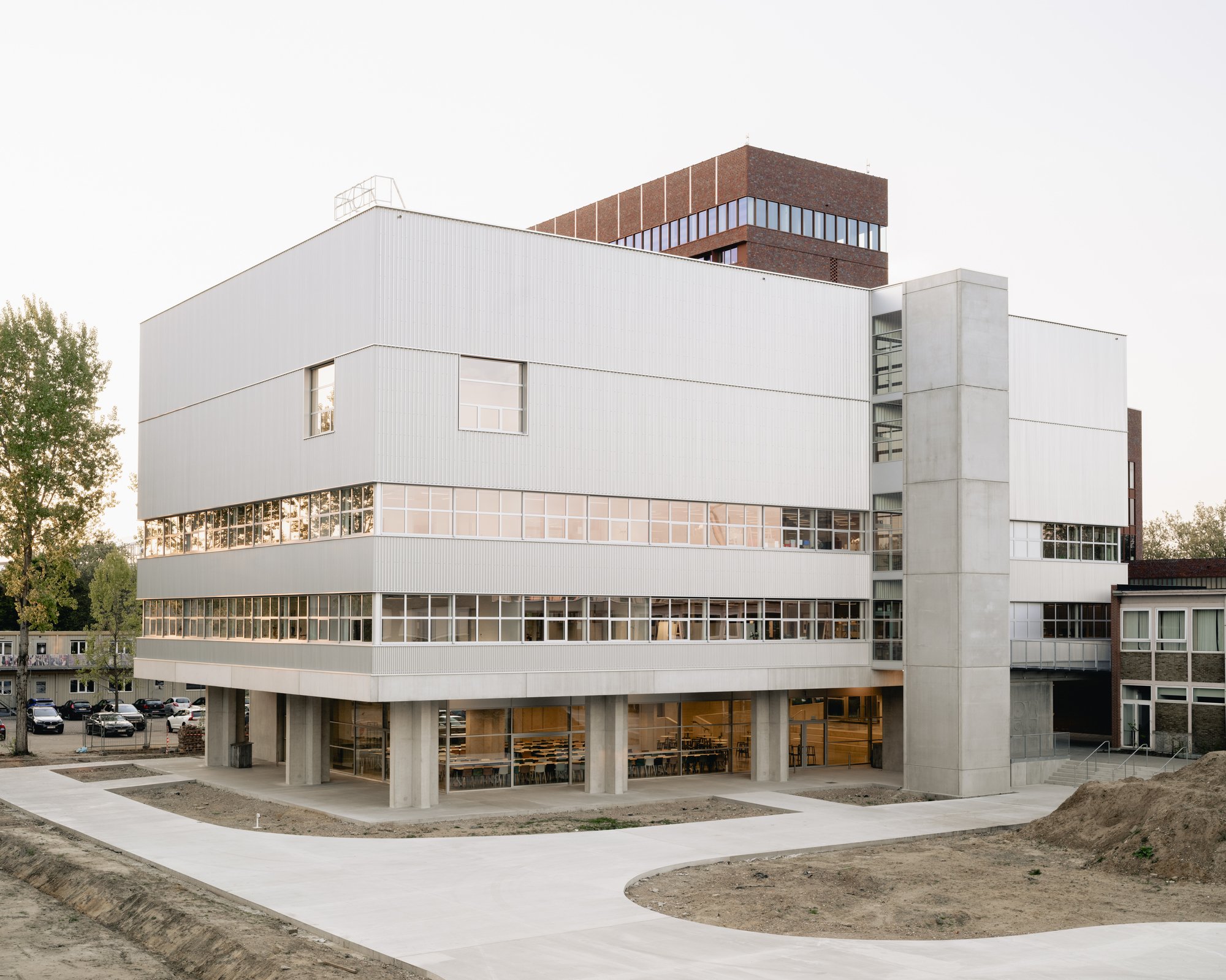 PIKOH School of Arts by BOT architektuurcollectief + Import Export Architecture