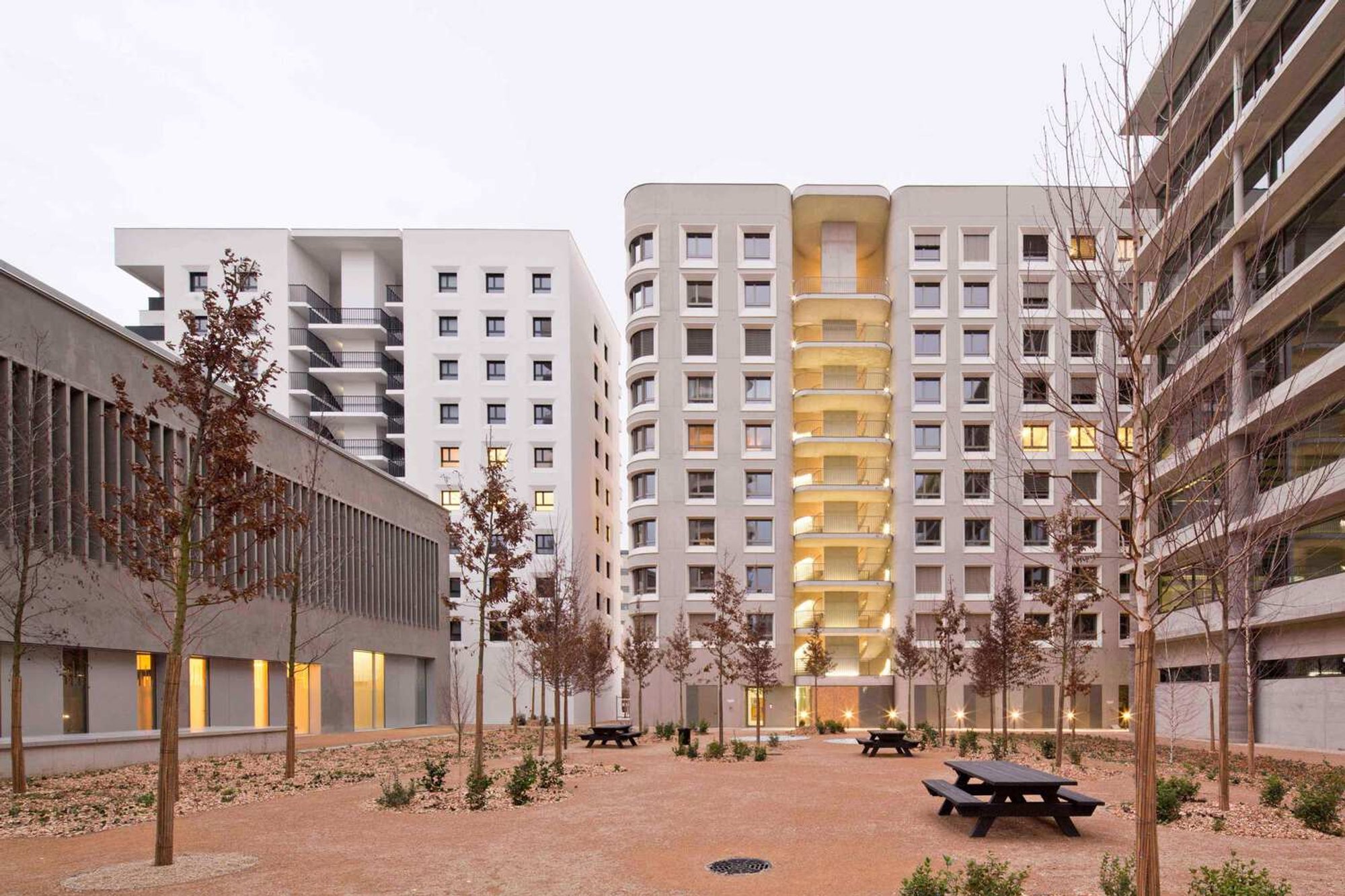 Social Housing Lyon, La Confluence by Tatiana Bilbao ESTUDIO