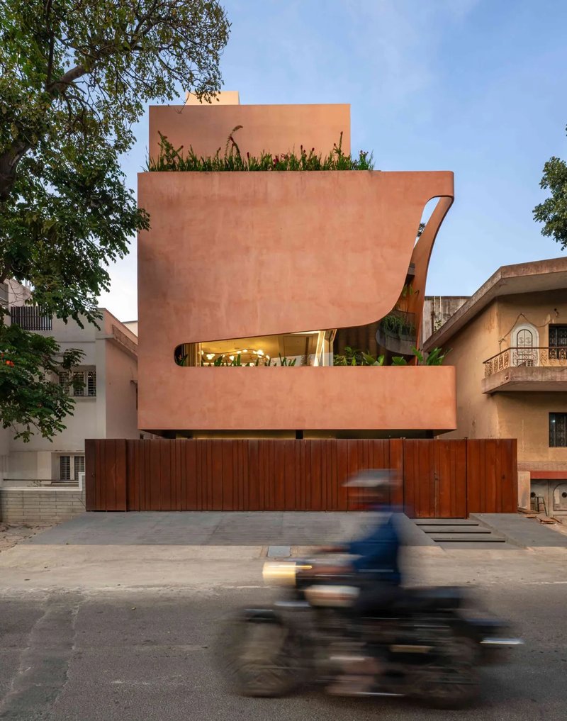 Bhurat Residence by Cadence Architects, Bengaluru