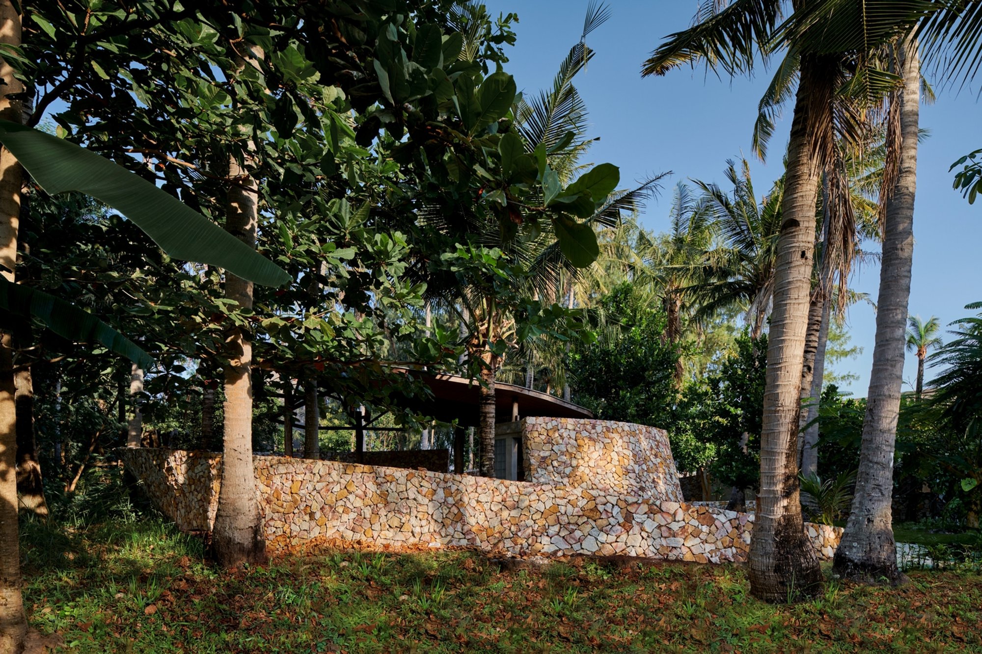 Coconut Wellness Garden by RAD+ar: A Sustainable Sanctuary of Mindful Architecture in Karimun Jawa