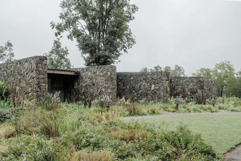 Between Stone Walls Suites