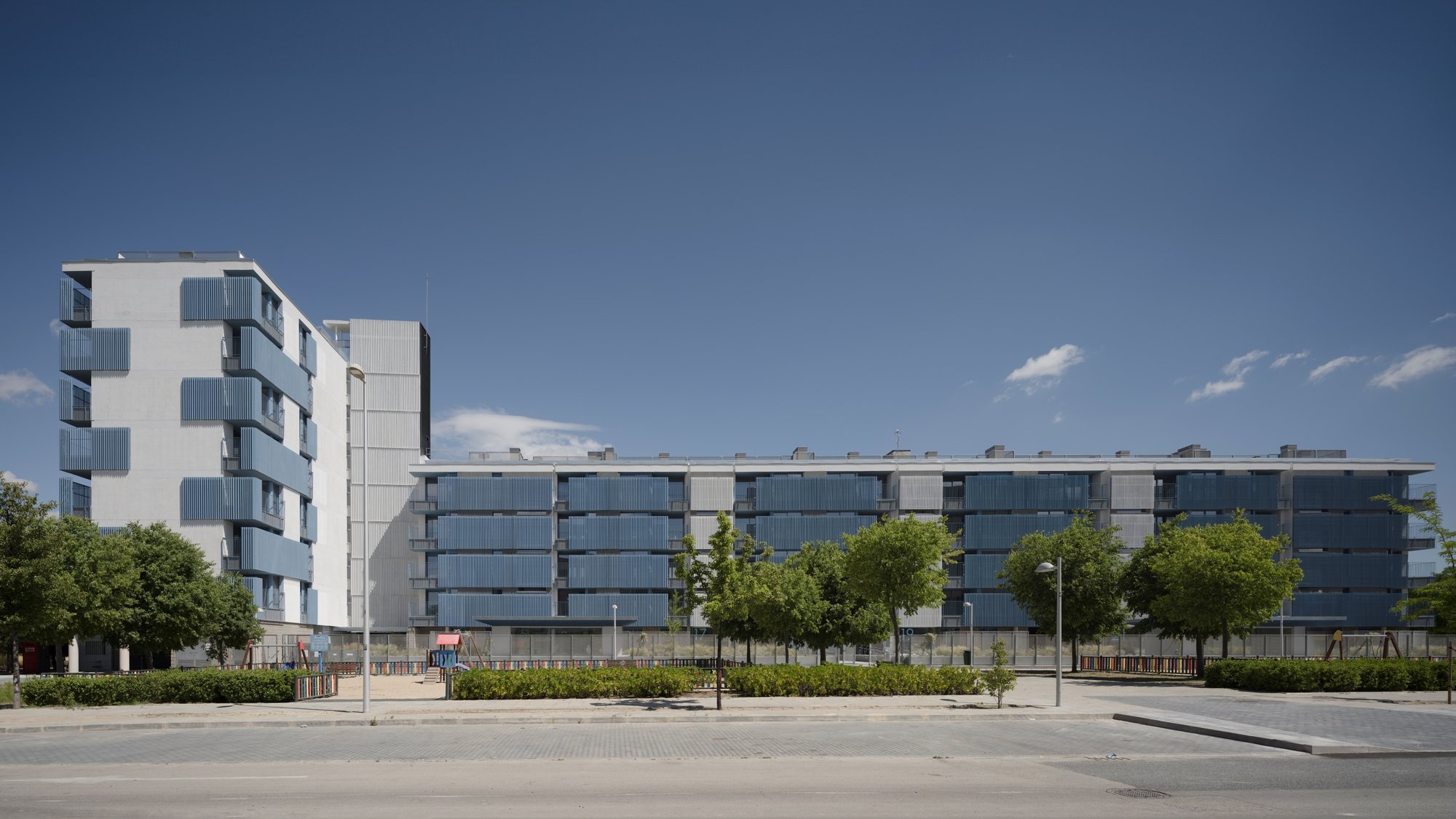 73 Social Housing Units in Vallecas – Rosilla 3 by Ricardo Sánchez González