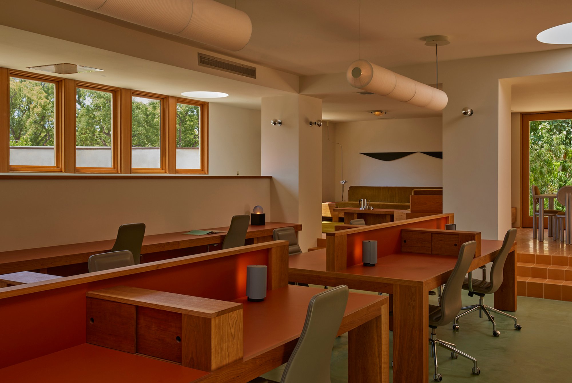 Day Job Office by 22RE: A Residential-Inspired Creative Workspace in Los Angeles