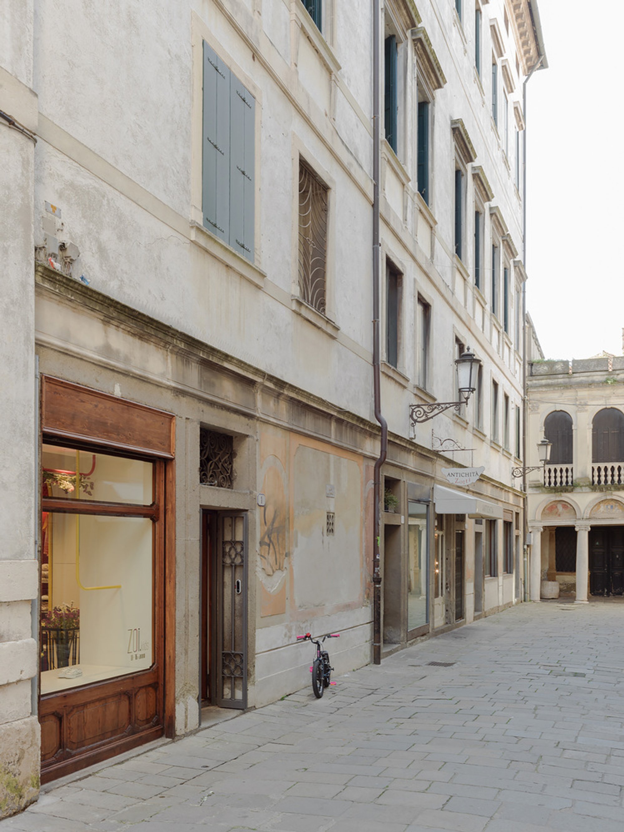 Zoii Kids Retail Space by Architettura Tommasi: A Playful Design in Historic Padua