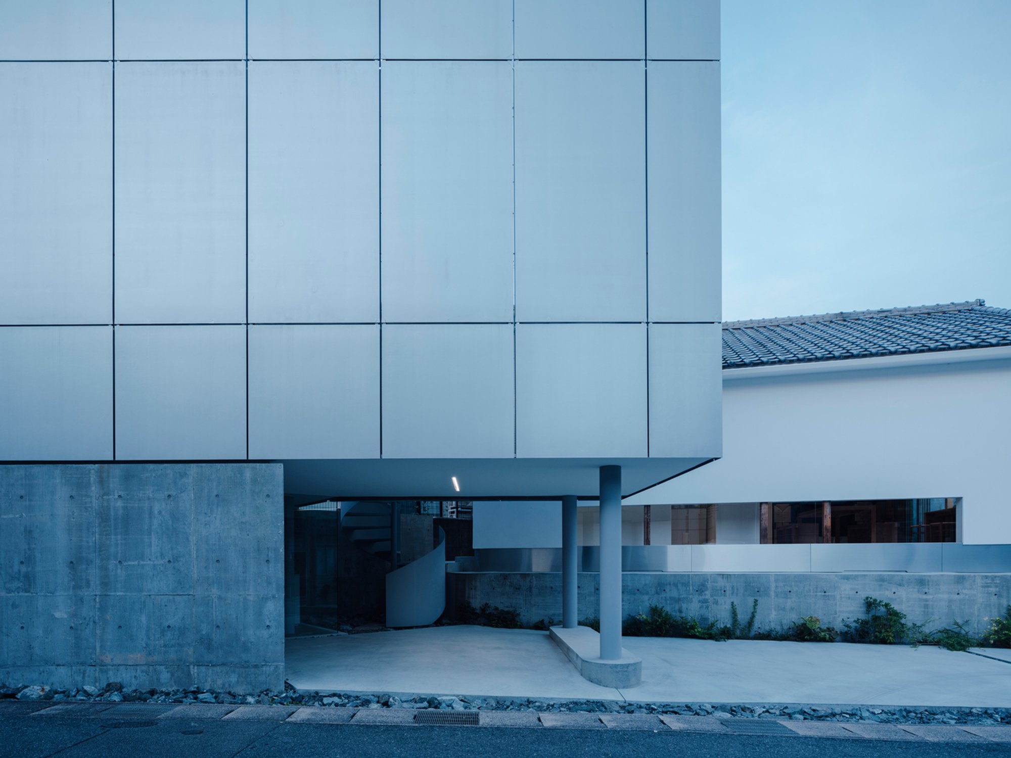 Sa_Yu House by FATHOM: Redefining Modern Living Through Renovation and Extension