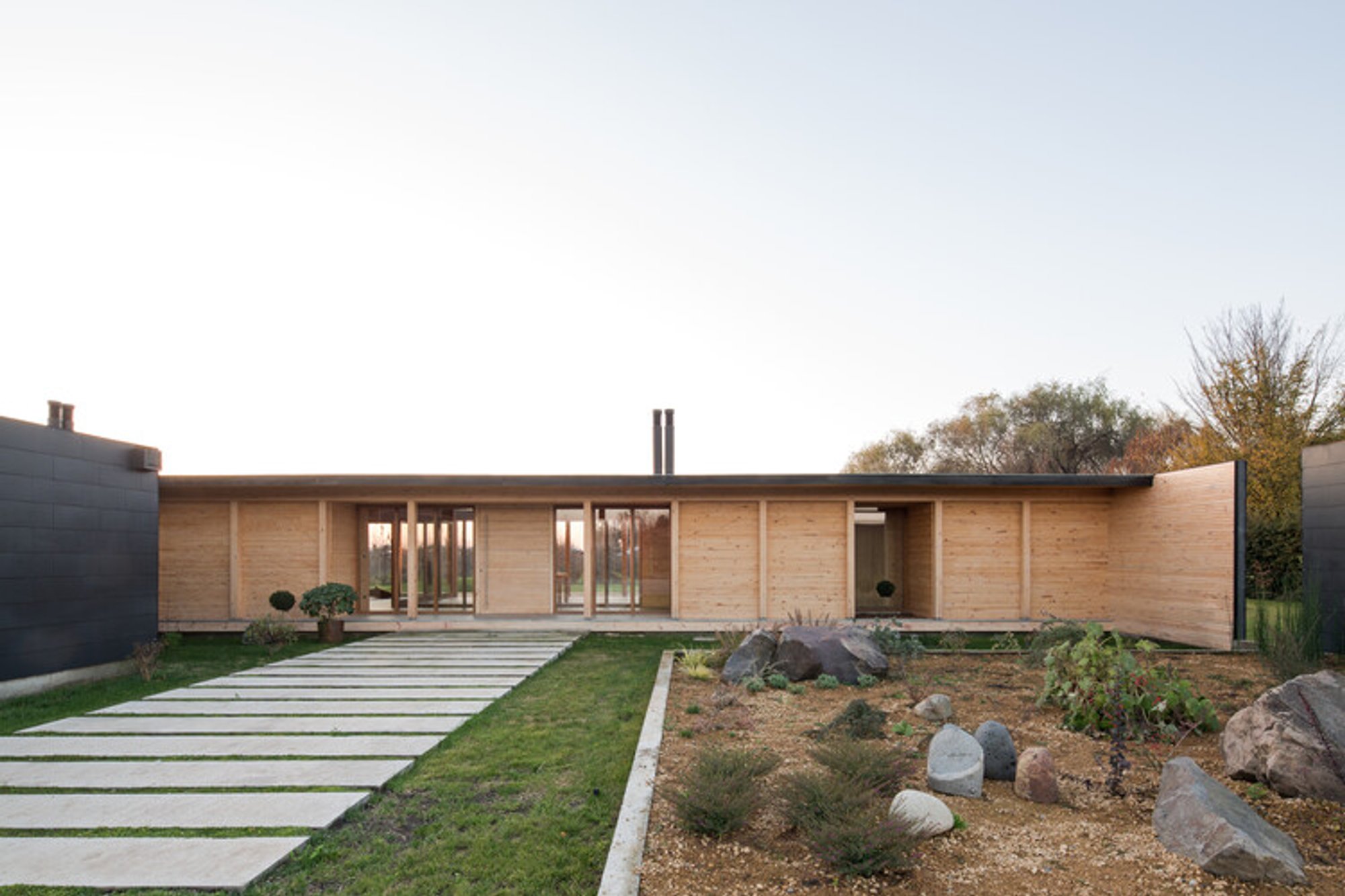Beam House by Urzúa Soler Arquitectos — A Modular Timber Home Bridging Rural Living and Contemporary Design
