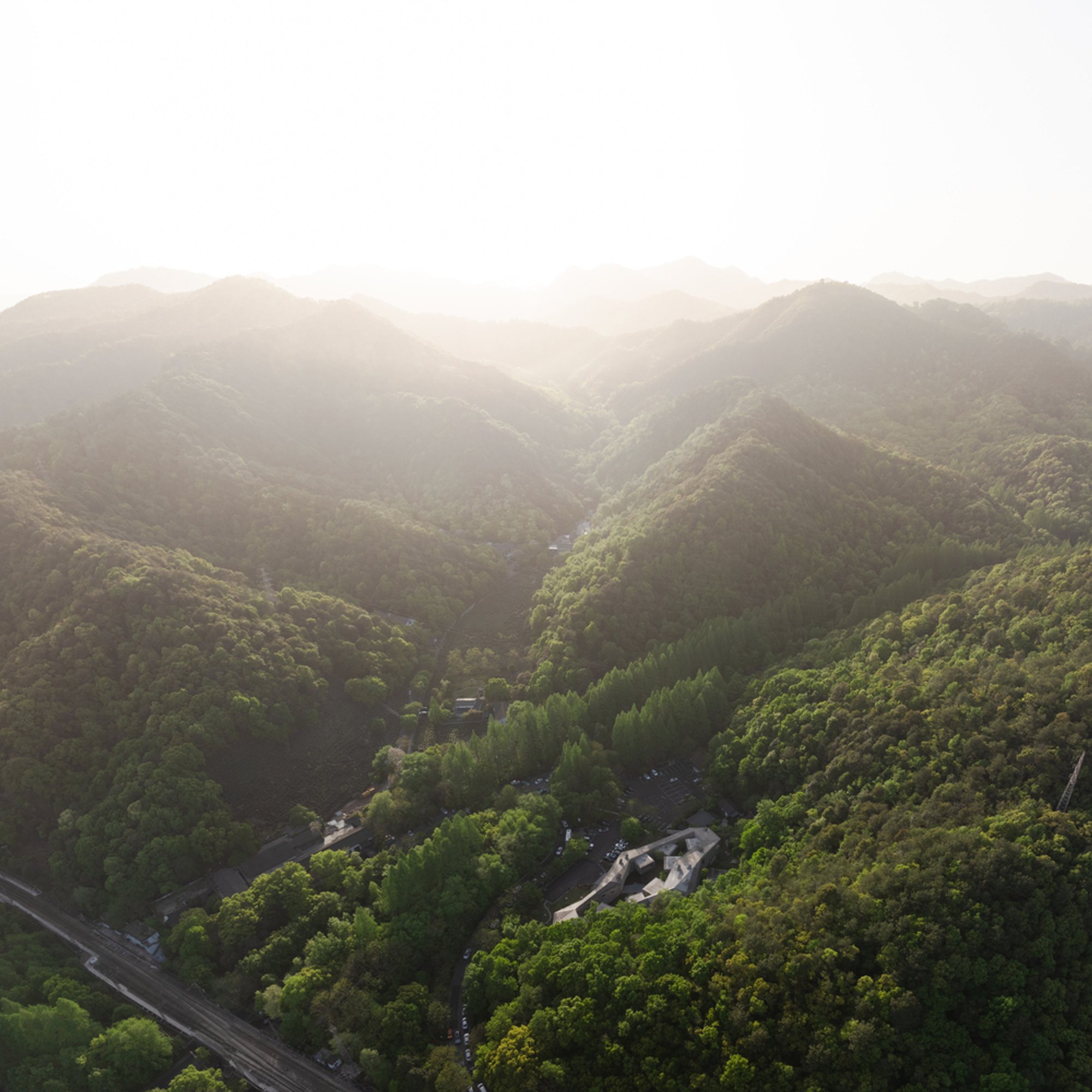 Xiao Feng Art Museum by ZAO&Zhang Ke: A Sculptural Sanctuary Framing Landscape and Art in Hangzhou