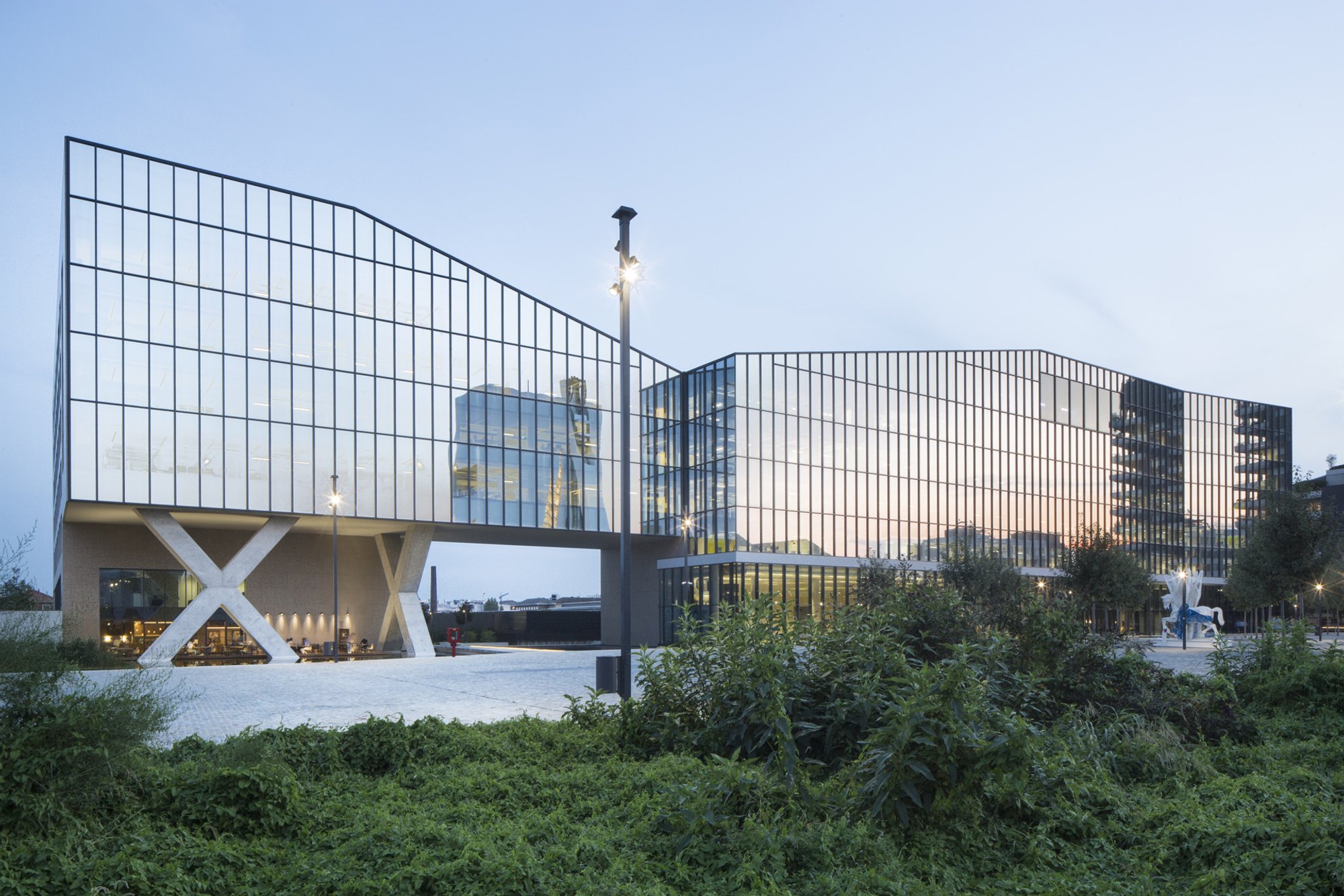Casa Moncler Headquarters by ACPV ARCHITECTS Antonio Citterio Patricia Viel