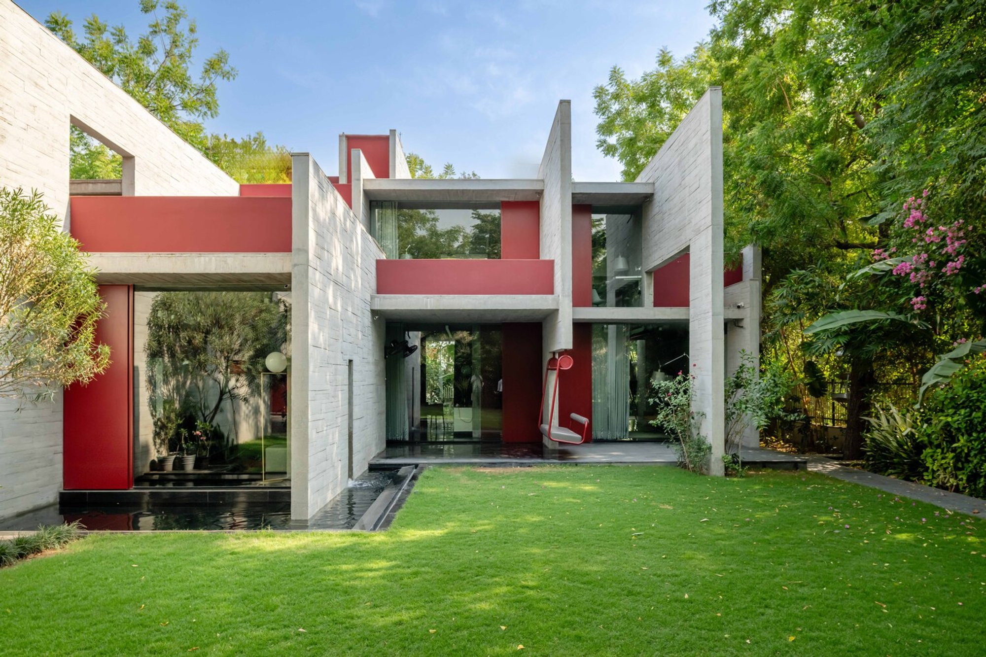 Trees Sliced Through Residence by Matharoo Associates: Living Architecture Rooted in Nature