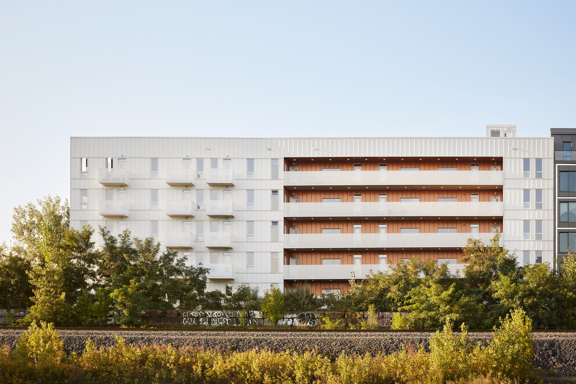 Milieu de l’Île: Montreal’s Innovative Intergenerational Housing Cooperative