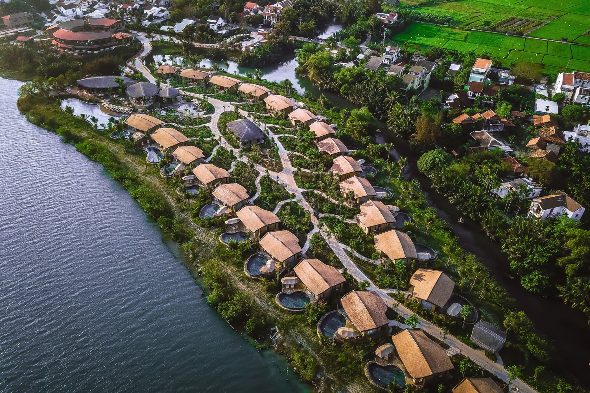 Namia River Retreat: A Sustainable Wellness Sanctuary by LJ-Group Landscape Architecture and T3 Architects