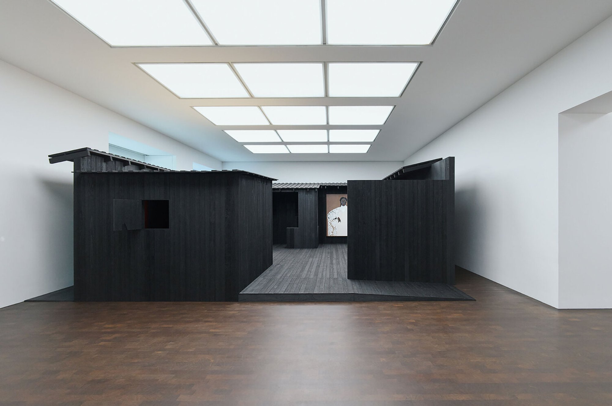 Awulai Ashia & Nkyinkyim Exhibition at Gagosian London: A Fusion of Art and Architecture