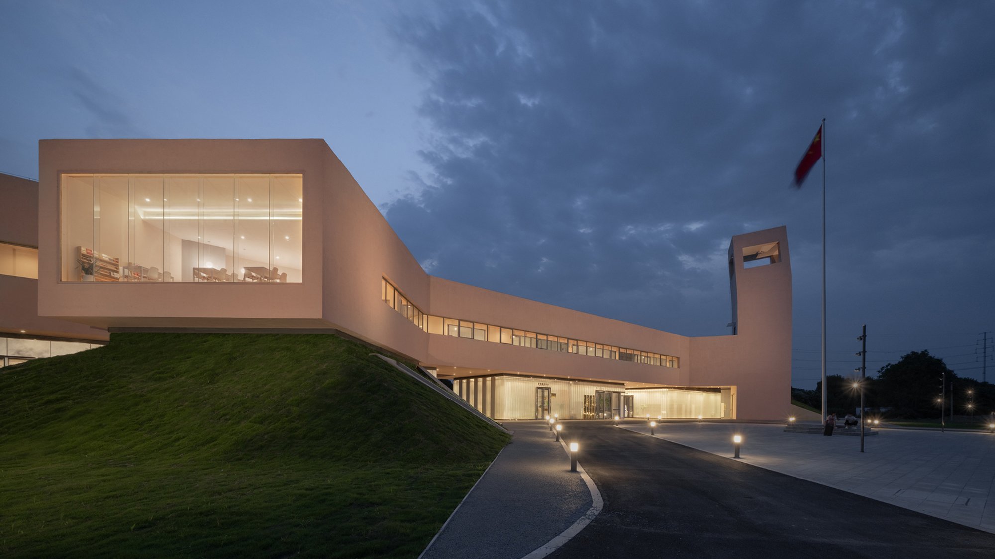 Xue Village Community and Tourist Service Center by Studio 10 – A Landmark of Rural Revitalization and Cultural Tourism
