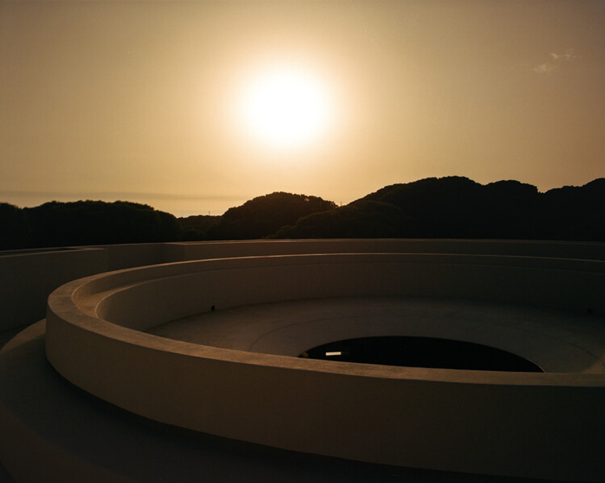 The Folly: Tarek Shamma's Meditation on Light, Elements, and Timeless Architecture in Melides